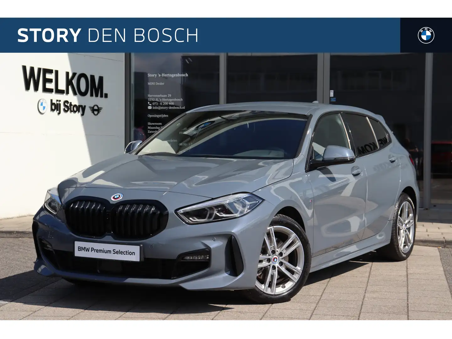 BMW 118 1 Serie 118i High Executive M Sport Automaat / Ach Grijs - 1