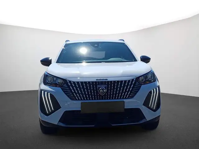 Peugeot 2008 view 2