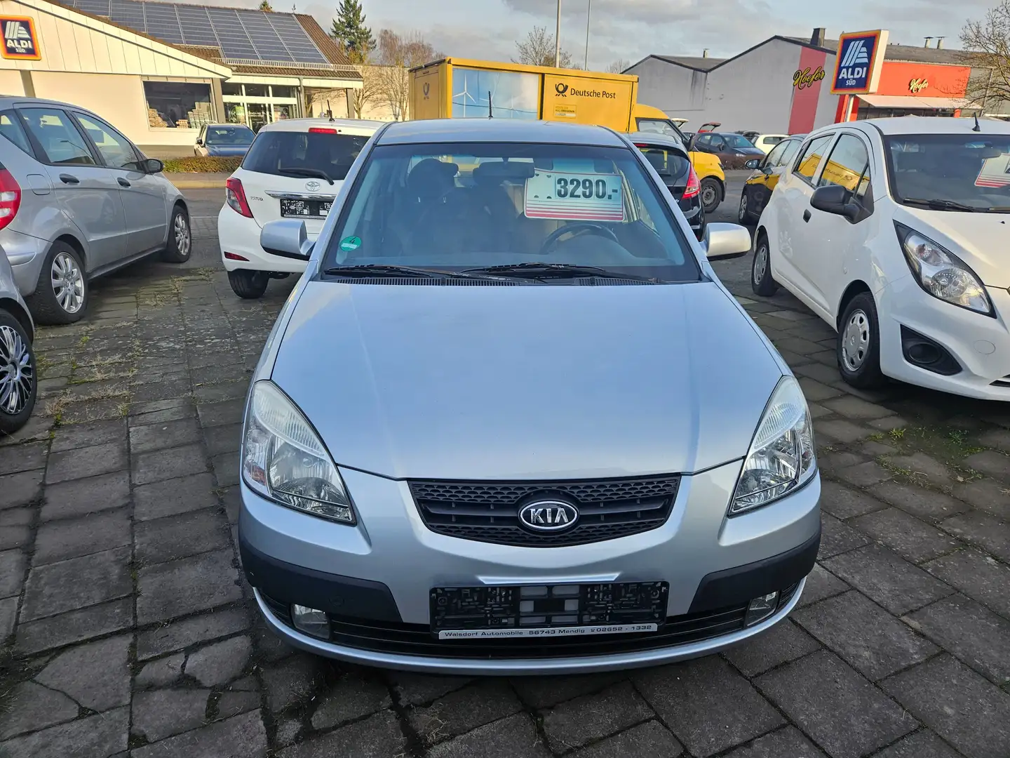 Kia Rio 1.6 EX Top Grau - 2