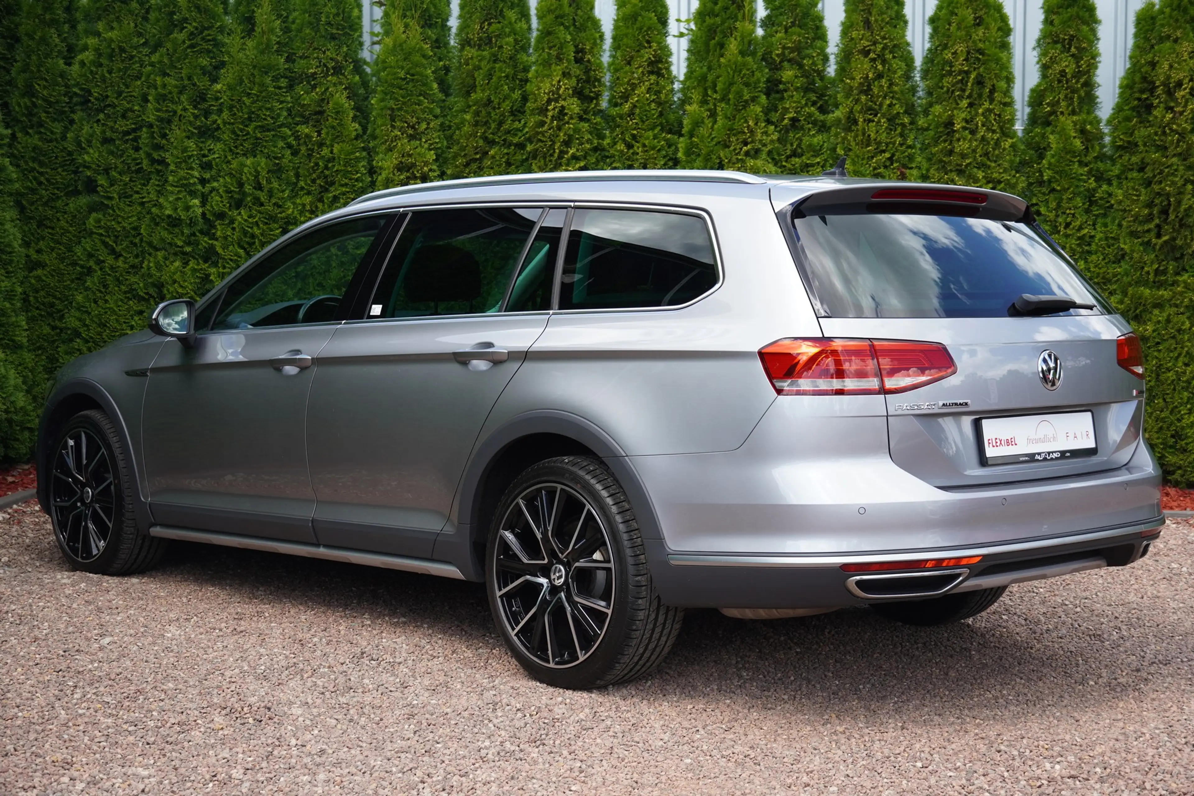 Volkswagen Passat Alltrack Passat Variant 2.0 Alltrack  4Motion LED AHK ACC — photo 5