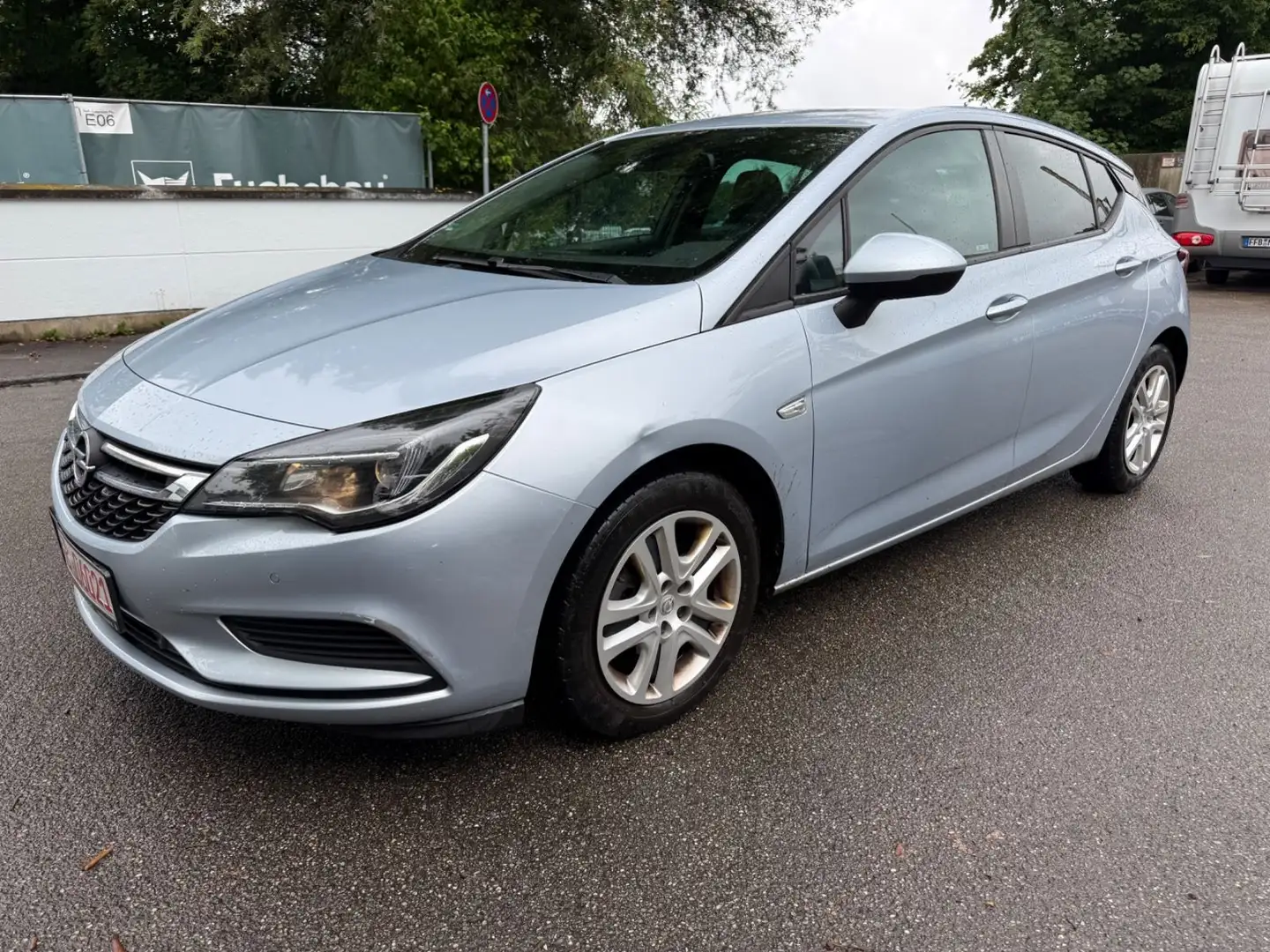 Opel Astra K Lim. 5-trg. Edition Start/Stop Navi PDC Zilver - 1