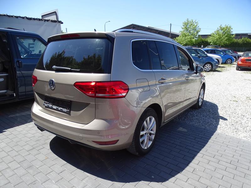 Volkswagen Touran Highline BMT/Start-Stopp DSG **LED / NAVI / KAMERA / WIPPEN** — photo 2