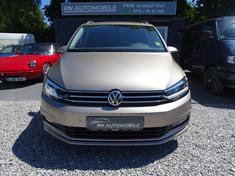 Volkswagen Touran Highline BMT/Start-Stopp DSG **LED / NAVI / KAMERA / WIPPEN** — photo 5