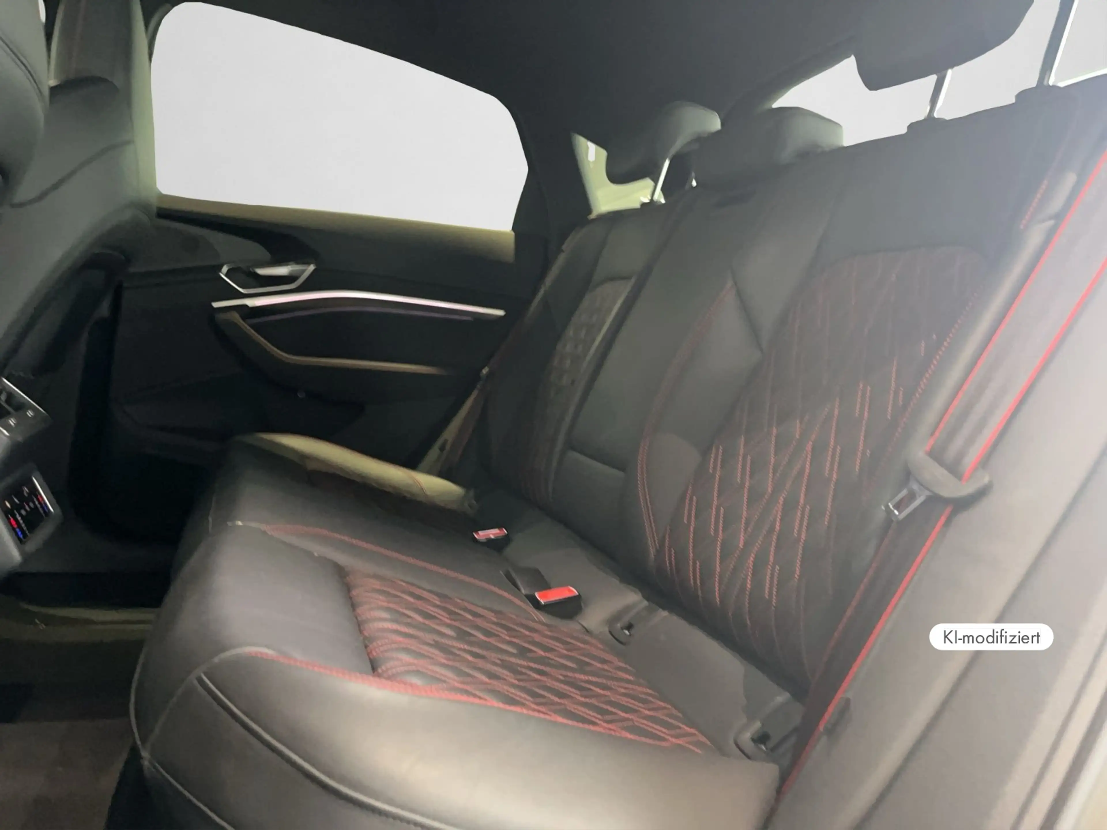 Audi Q8 e-tron S line 55 e-tron quattro 300 — photo 14