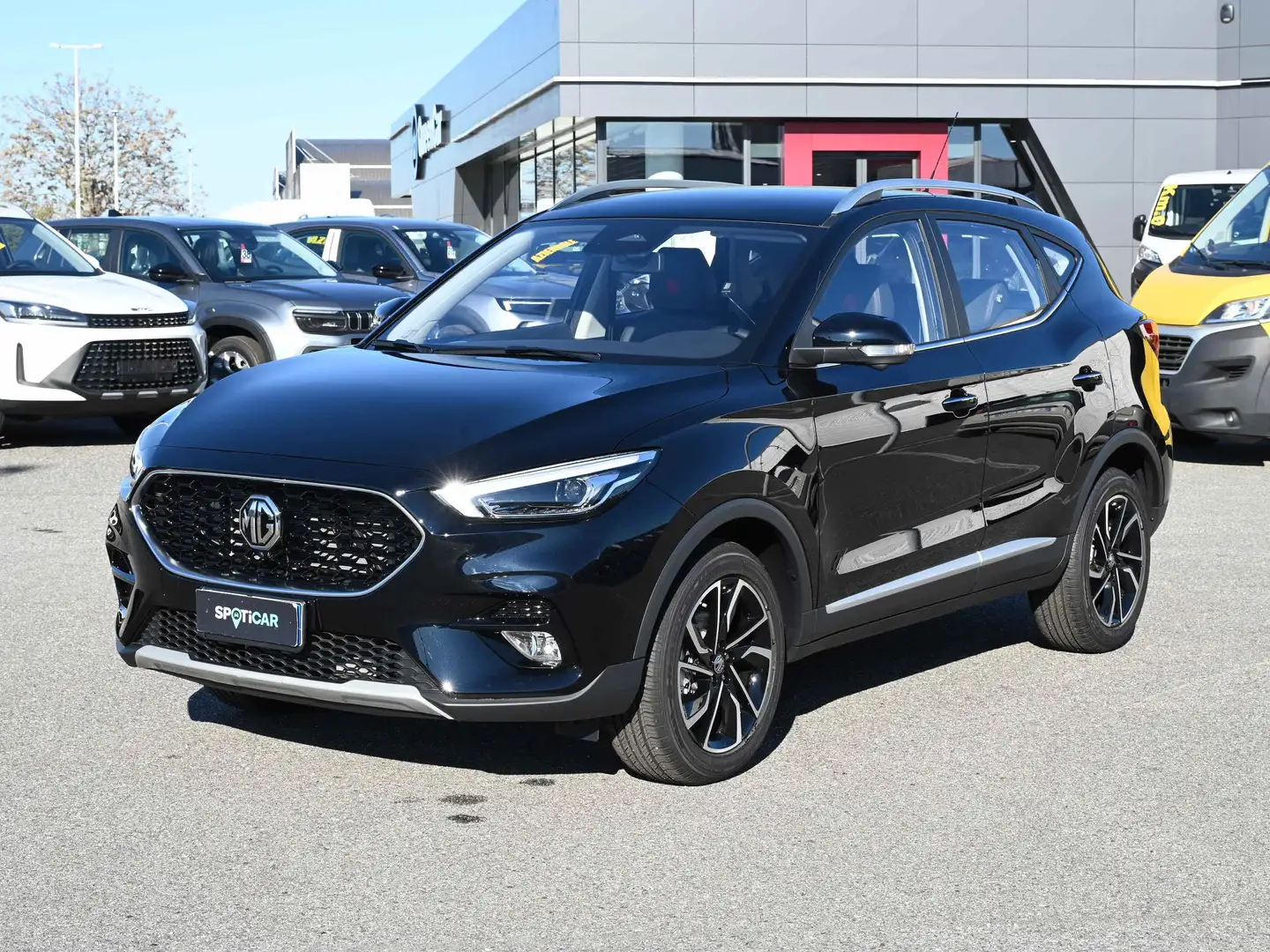 MG ZS 1.5 Classic Luxury Noir - 1
