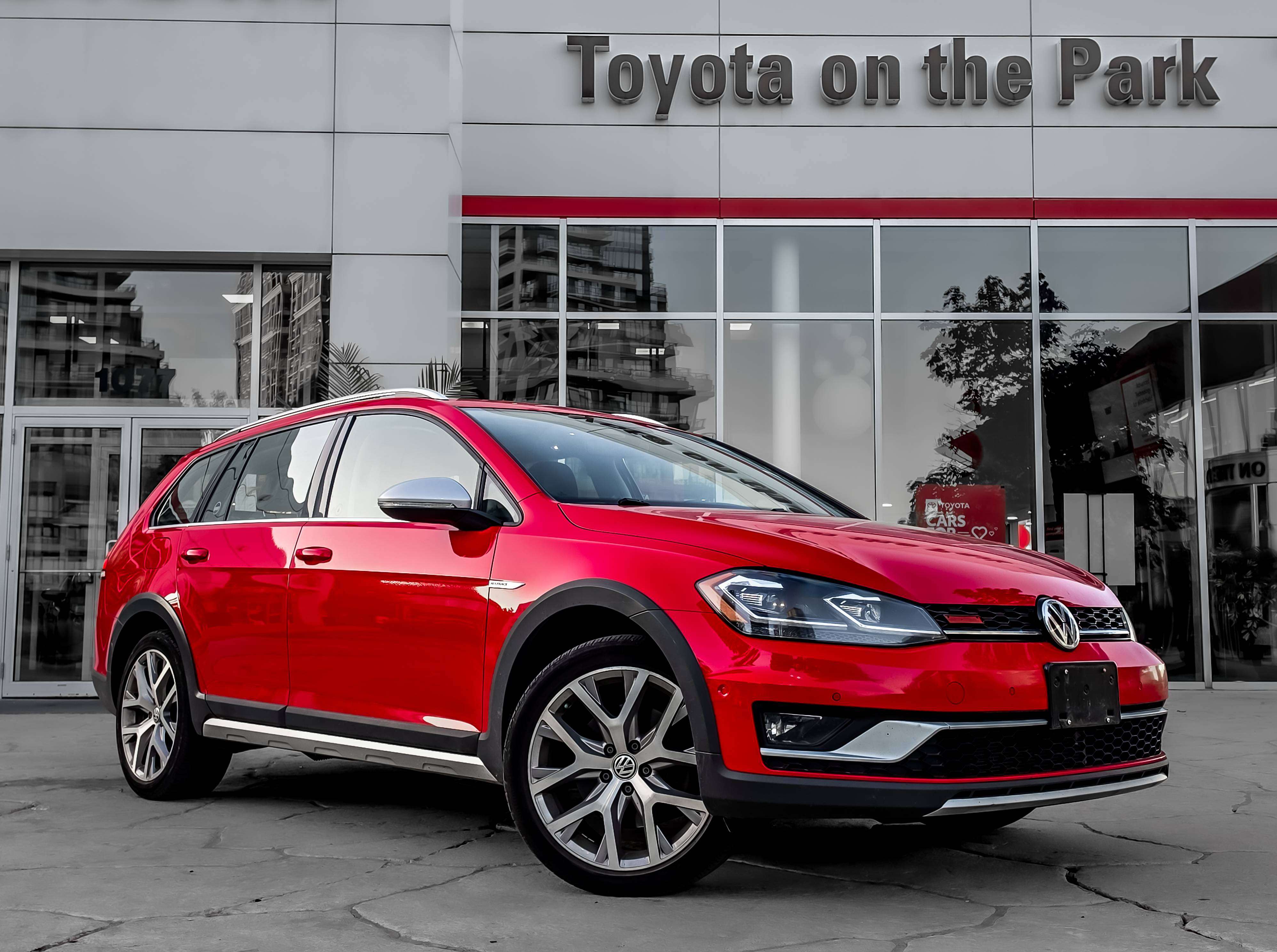 used 2018 Volkswagen Golf car, priced at $21,495