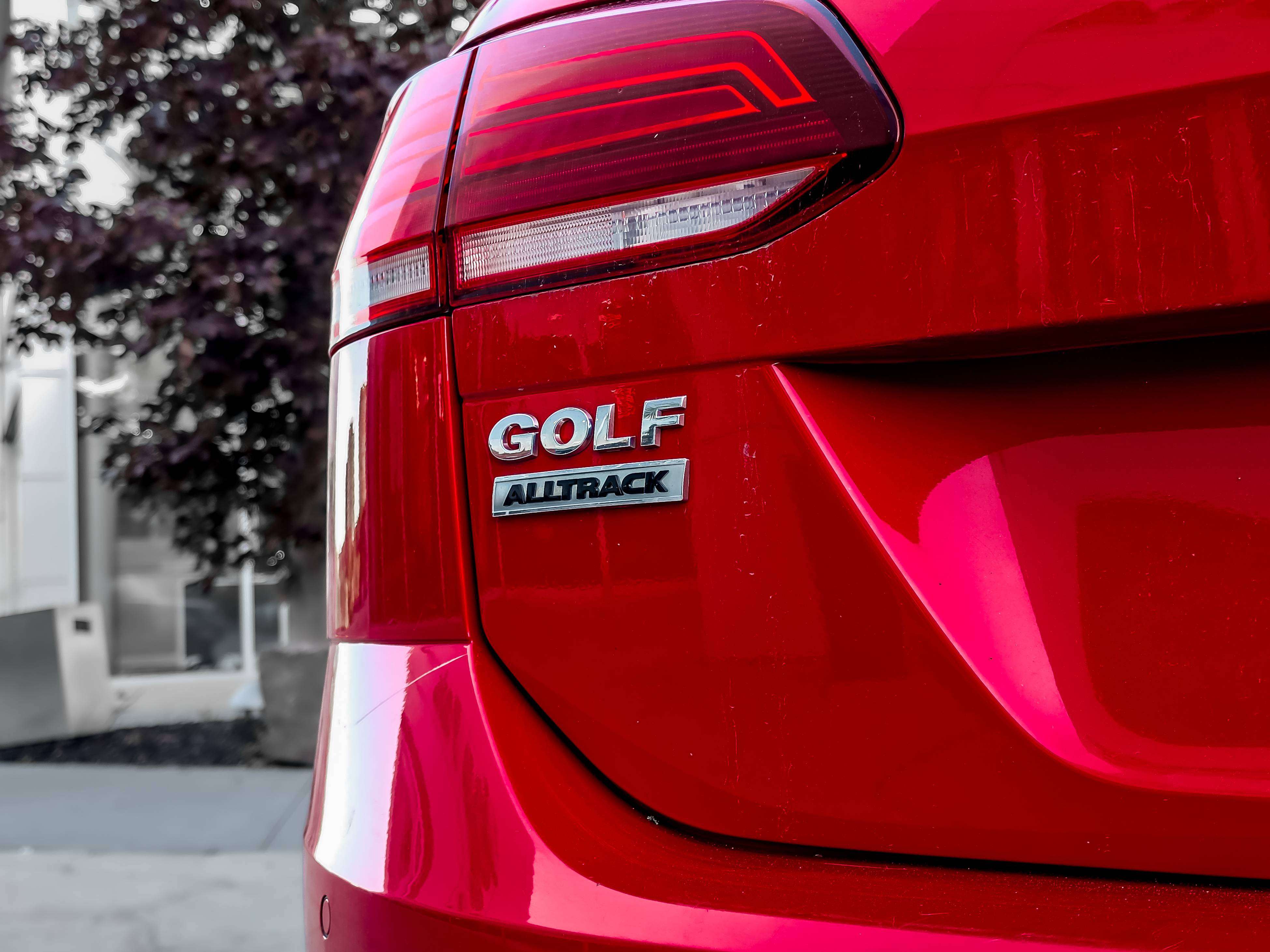 used 2018 Volkswagen Golf car, priced at $21,495