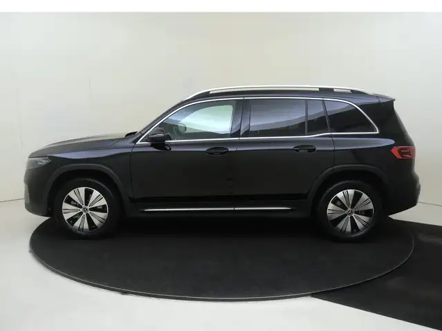 Mercedes-Benz Eqb view 8
