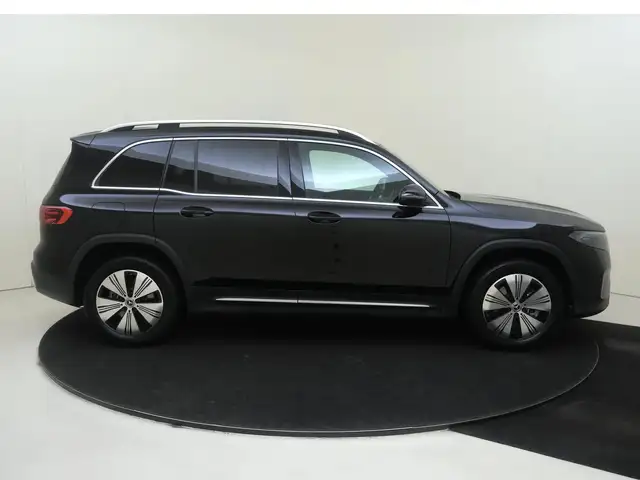 Mercedes-Benz Eqb view 9