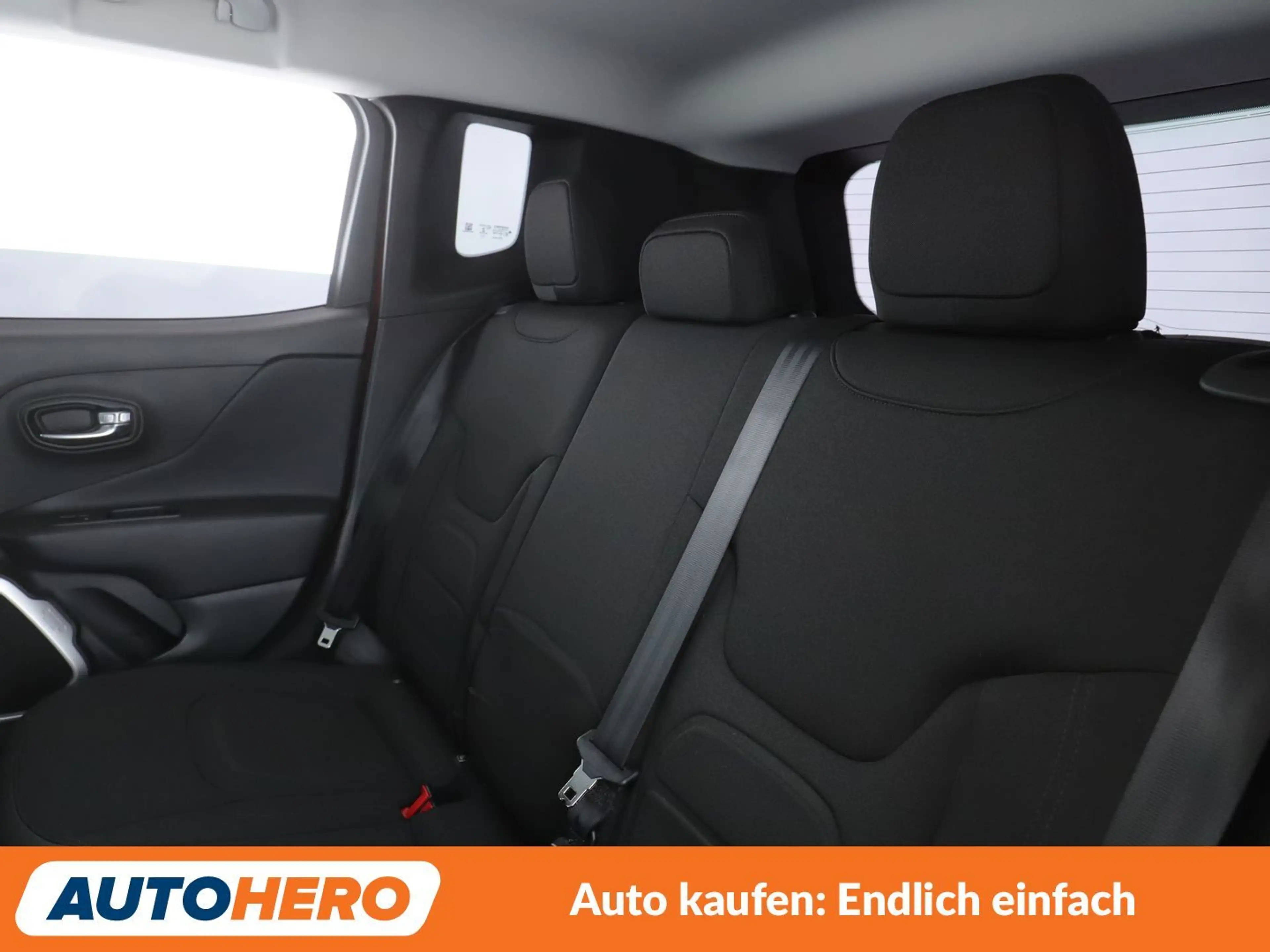 Jeep Renegade 1.6 M-Jet Limited Adventure Edition FWD*XENON*NAVI — photo 14