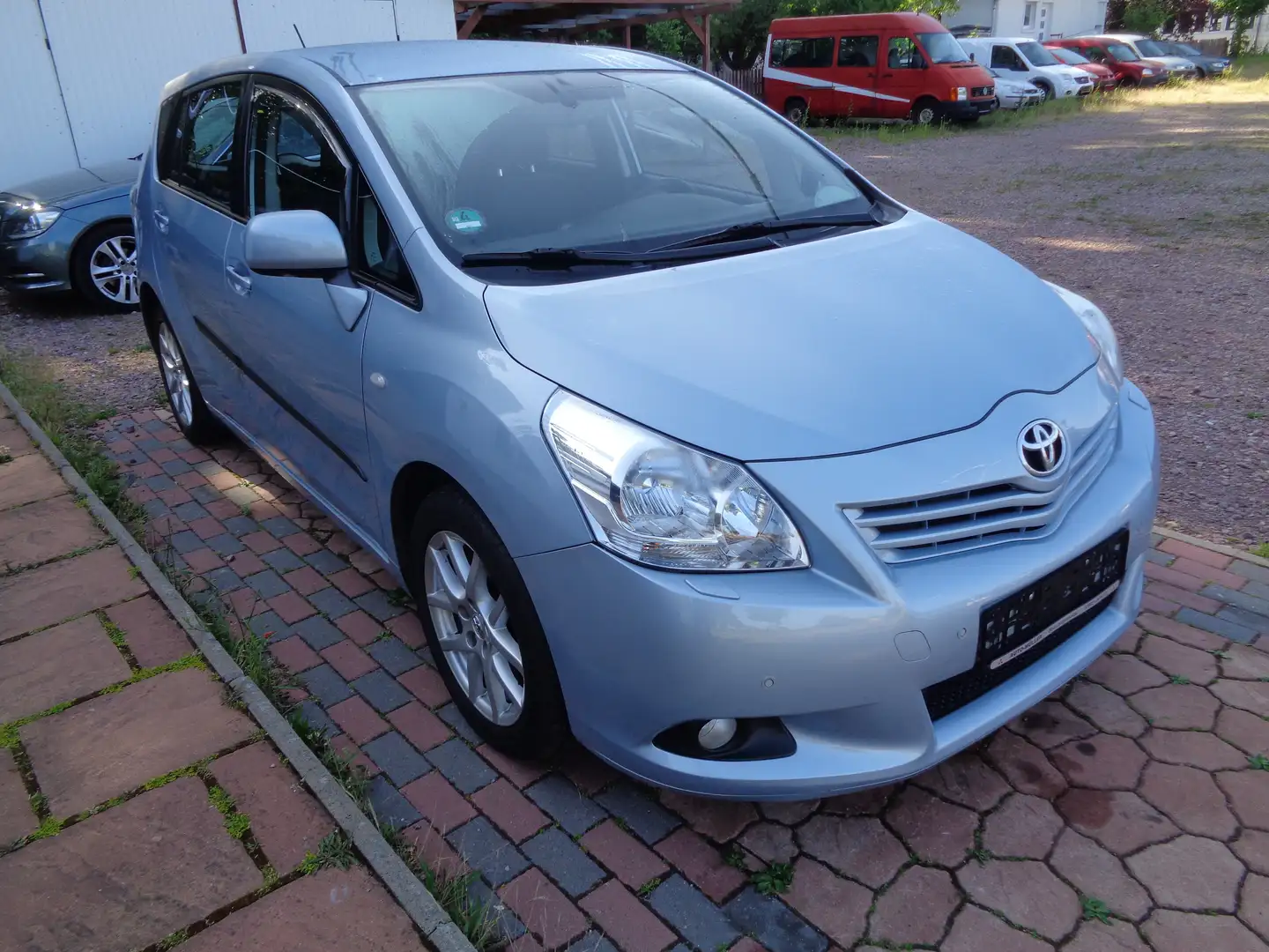 Toyota Verso 1.8 -1.HAND -7-Sitzer -TÜV NEU auf wunsch! Blau - 1