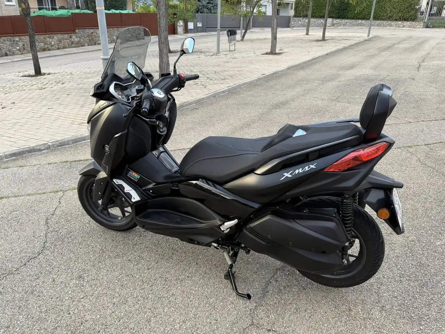 Yamaha X-Max 300 Negro - 1