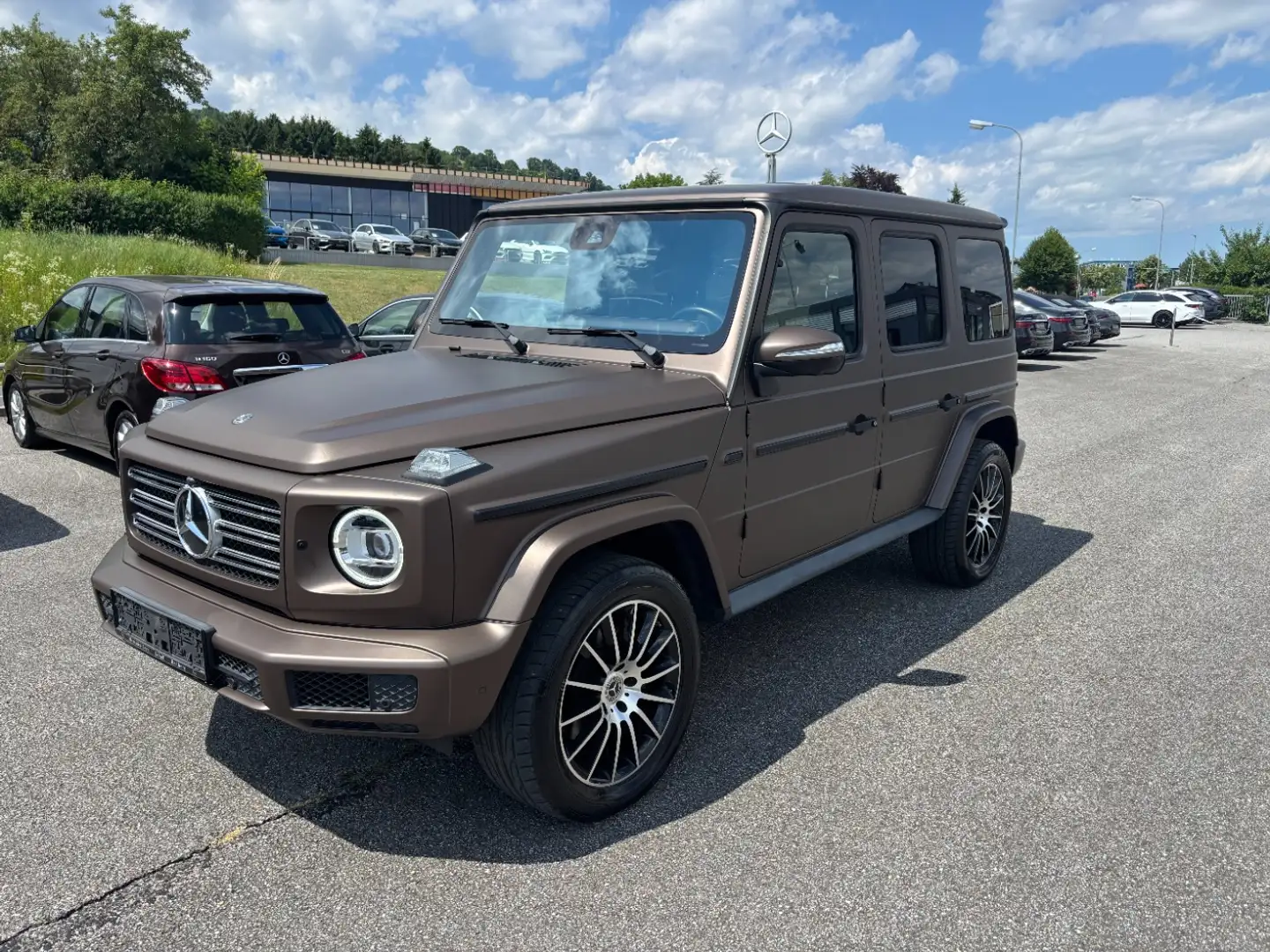 Mercedes-Benz G 500 Station-Wagen lang SHD Stdhzg Distr Mbeam Bronze - 2