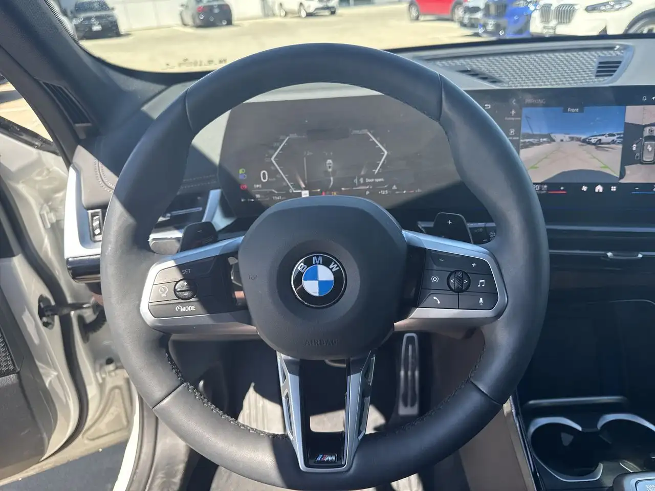 BMW X1 снимка BMW X1