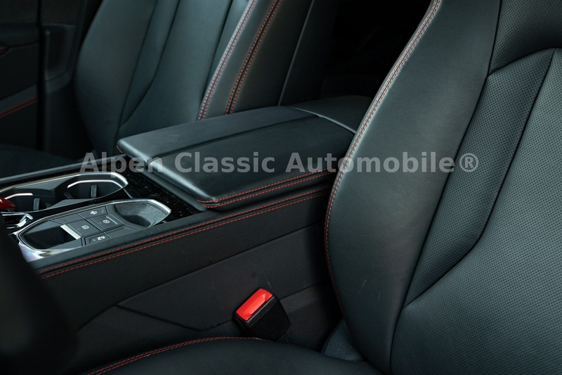 Lamborghini Urus 4.0 V8 B&O, Massage, TV, Sitzbelüftung — photo 13