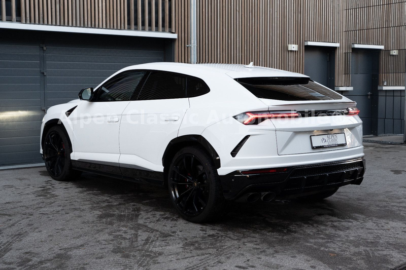 Lamborghini Urus 4.0 V8 B&O, Massage, TV, Sitzbelüftung — photo 6
