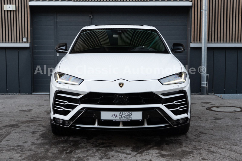 Lamborghini Urus 4.0 V8 B&O, Massage, TV, Sitzbelüftung — photo 8