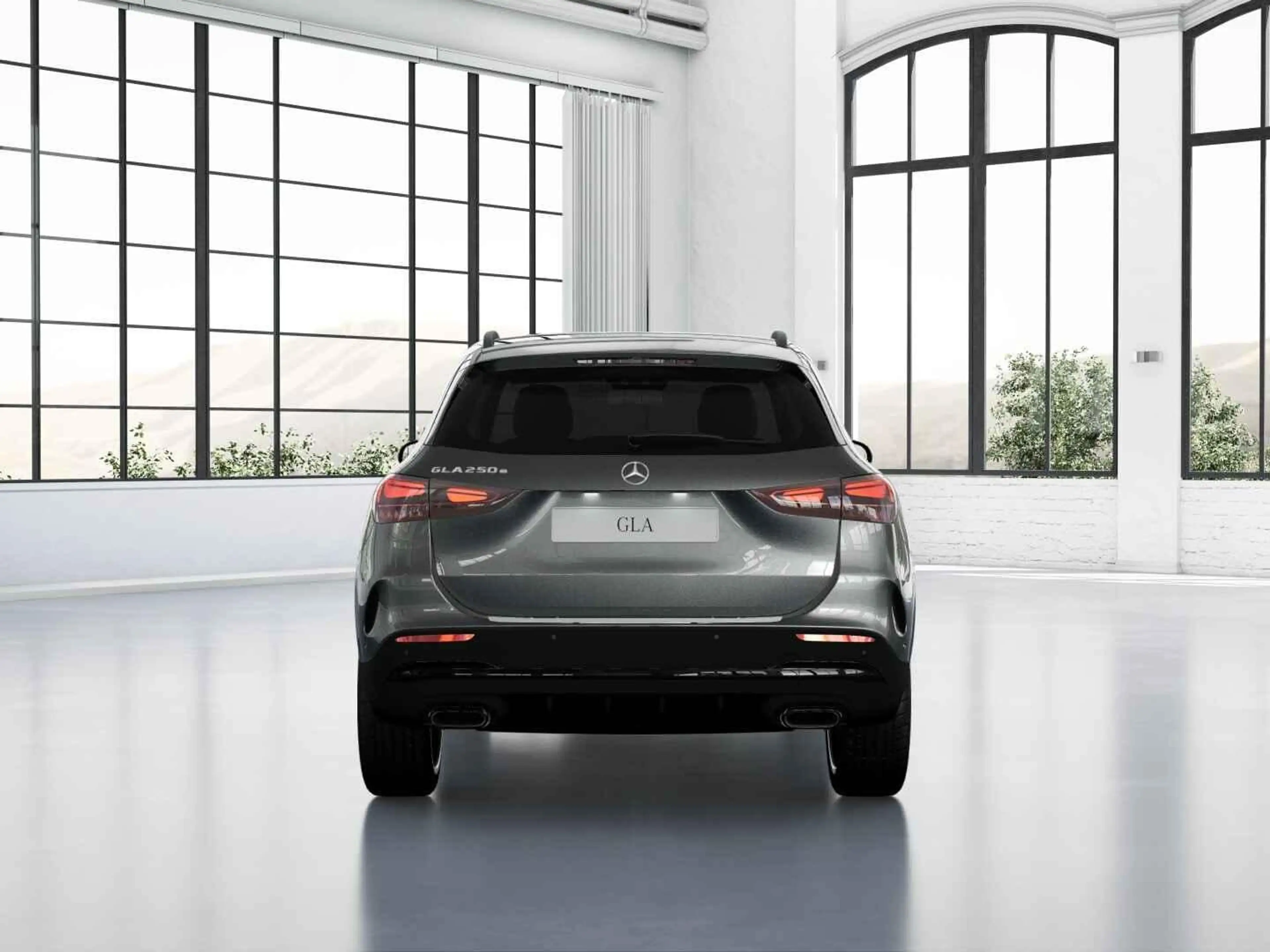 Mercedes-Benz GLA 250 e 140 Years Edition — photo 10