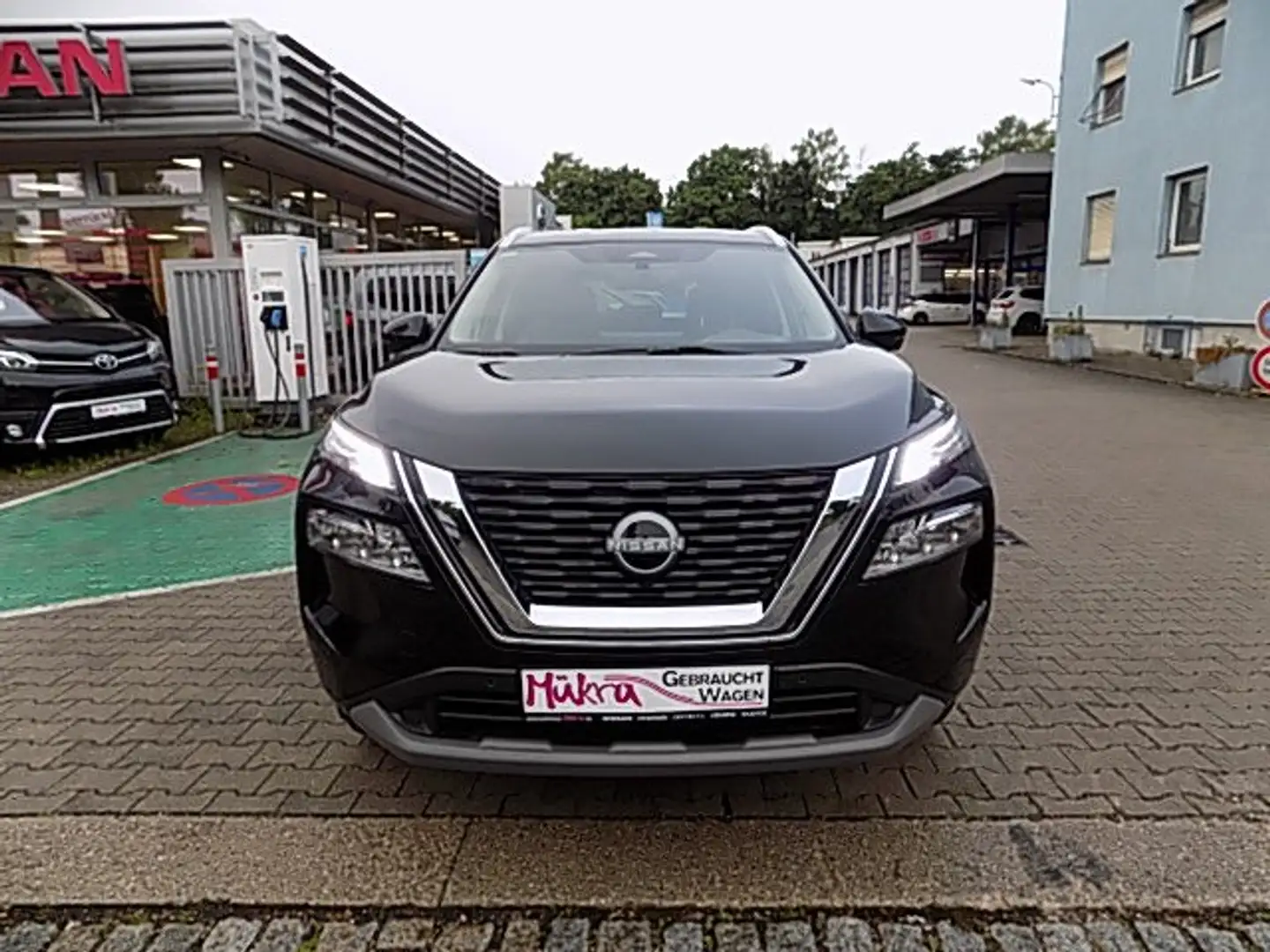 Nissan X-Trail N-Connecta 1.5 VC-T MHEV 163 PS 7 Sitze 7 Sitzer Zwart - 2