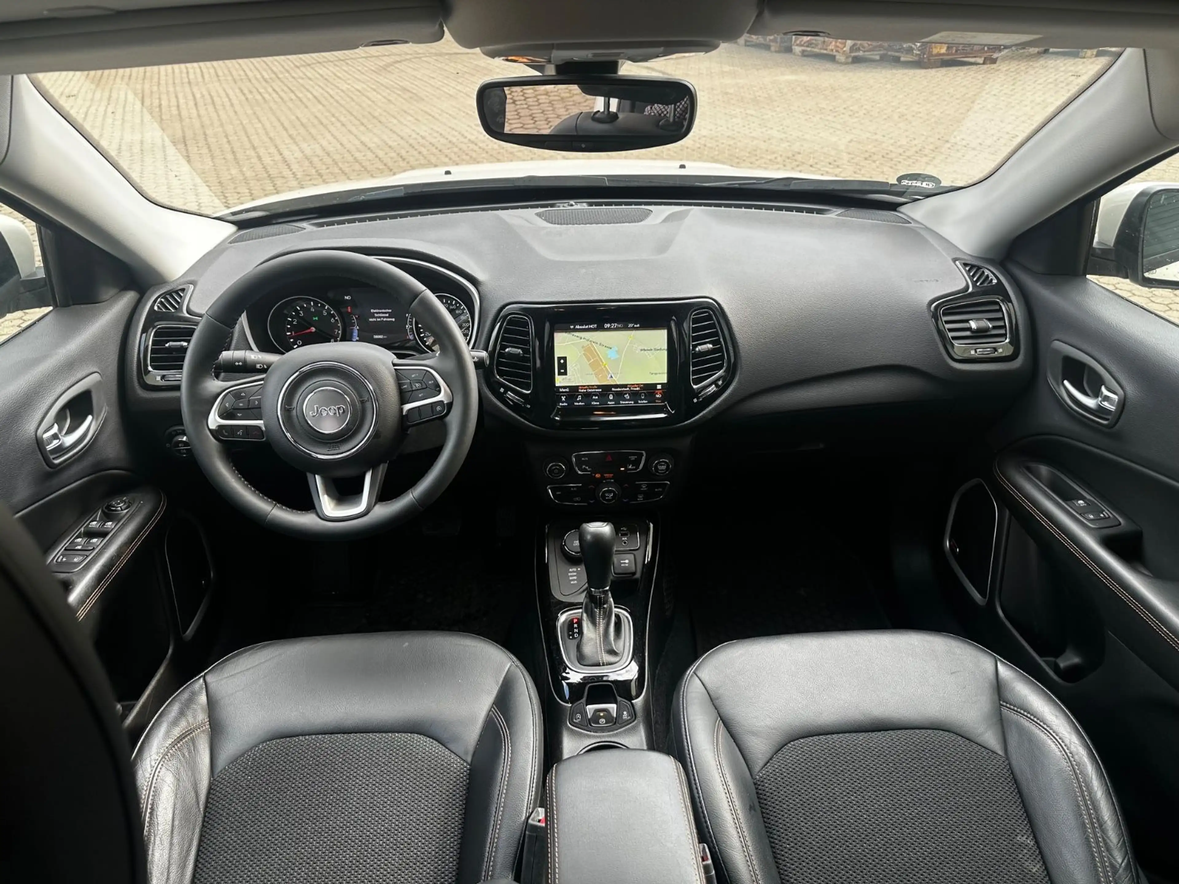 Jeep Compass 1.4M.AIR Open Edition 4WD*weiß Metallic* — photo 5