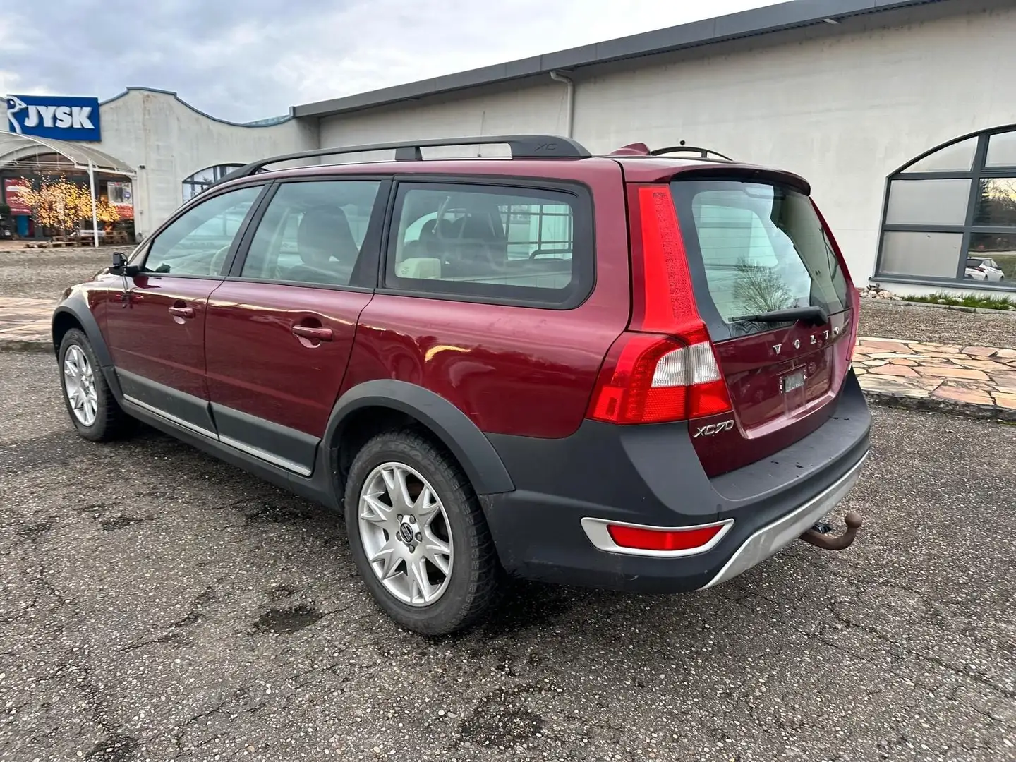 Volvo XC70 Diesel Momentum 4x4 AWD Automatik Rosso - 2