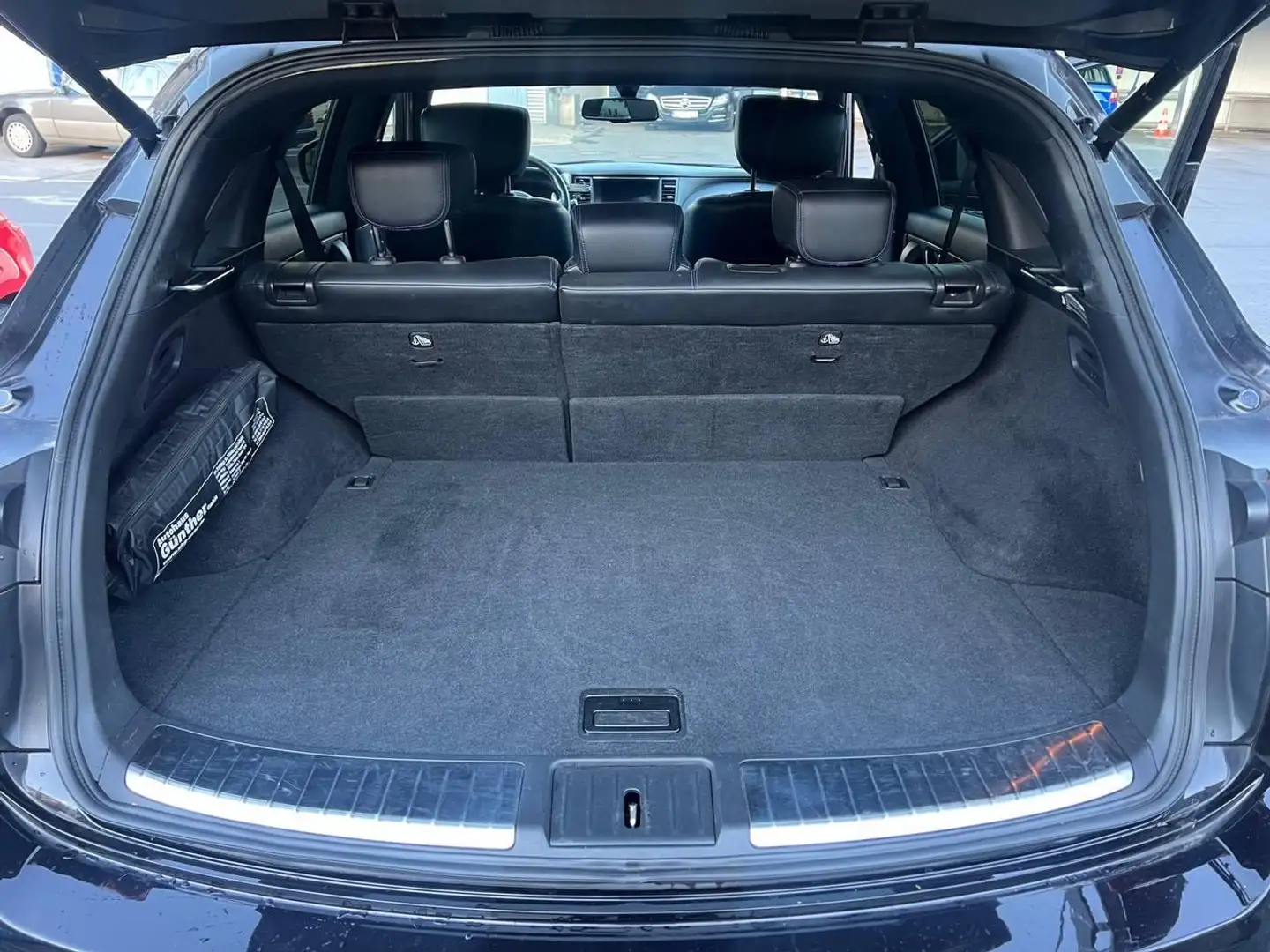 Infiniti QX70 3.0d AWD Aut. S - 2