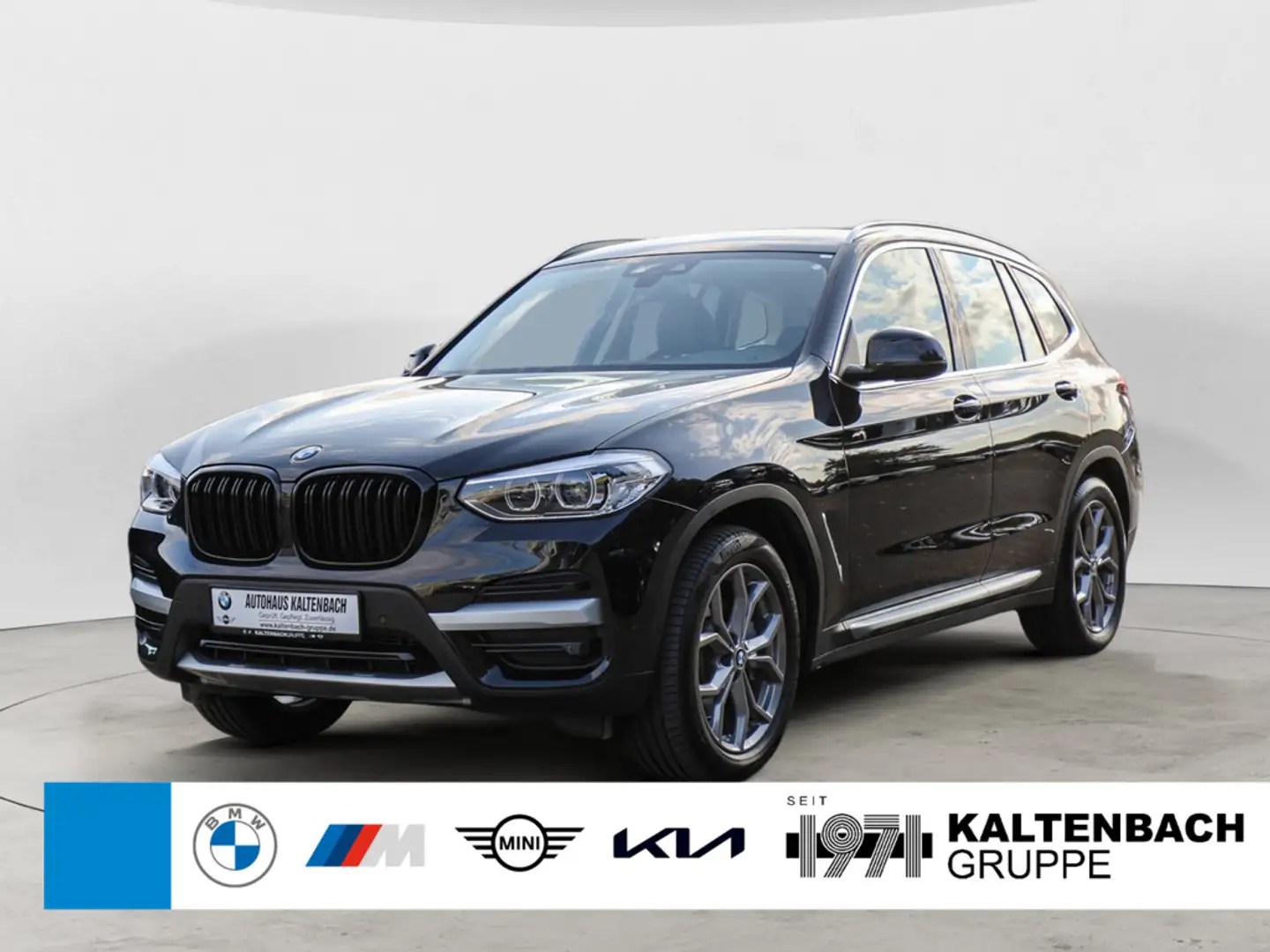 BMW X3 xDrive30i xLine AHK LED STANDHZ NAVI SHZ Noir - 1