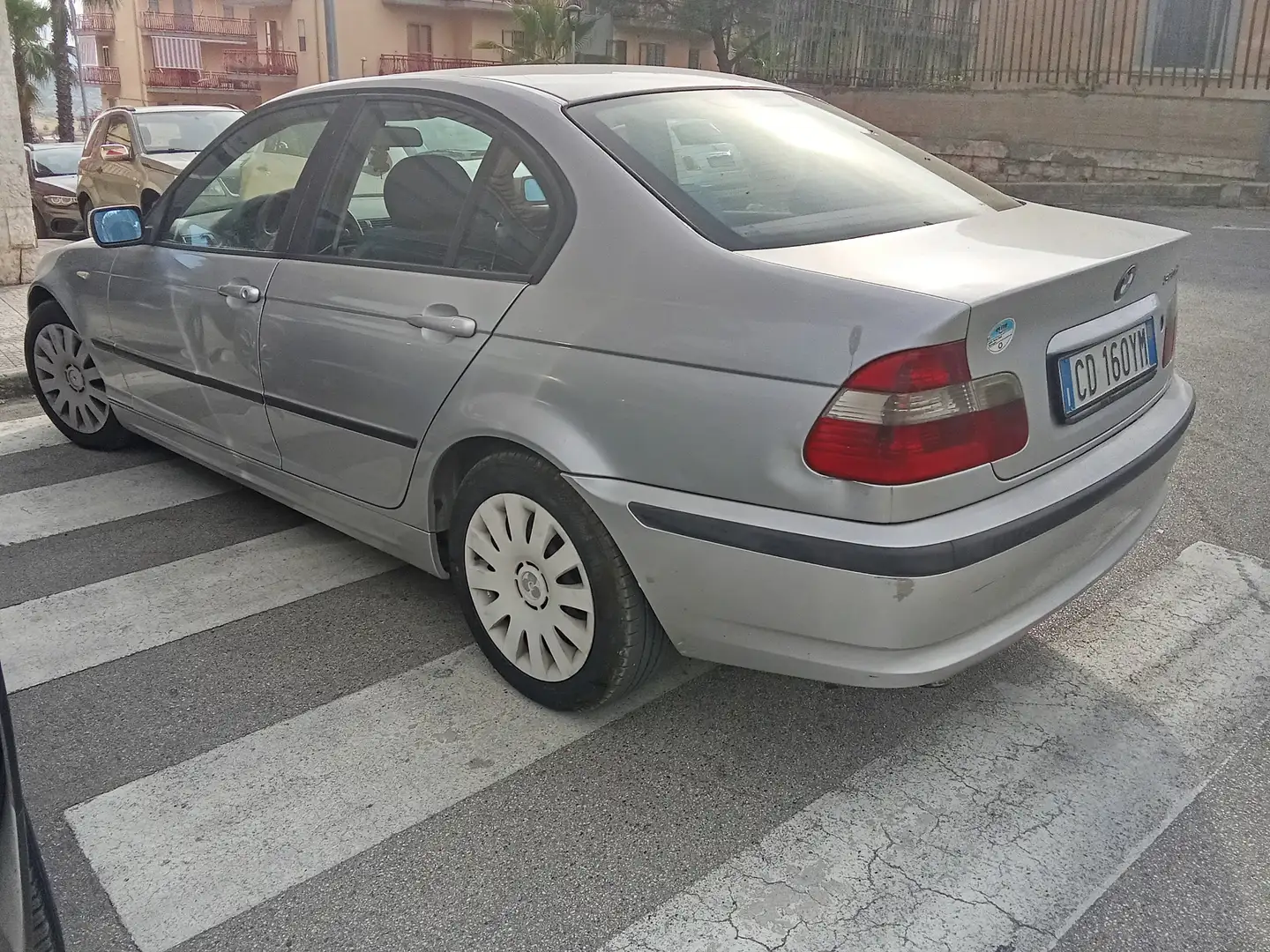 BMW 320 Serie 3 E46 Berlina 320d Eletta 150cv Argento - 2