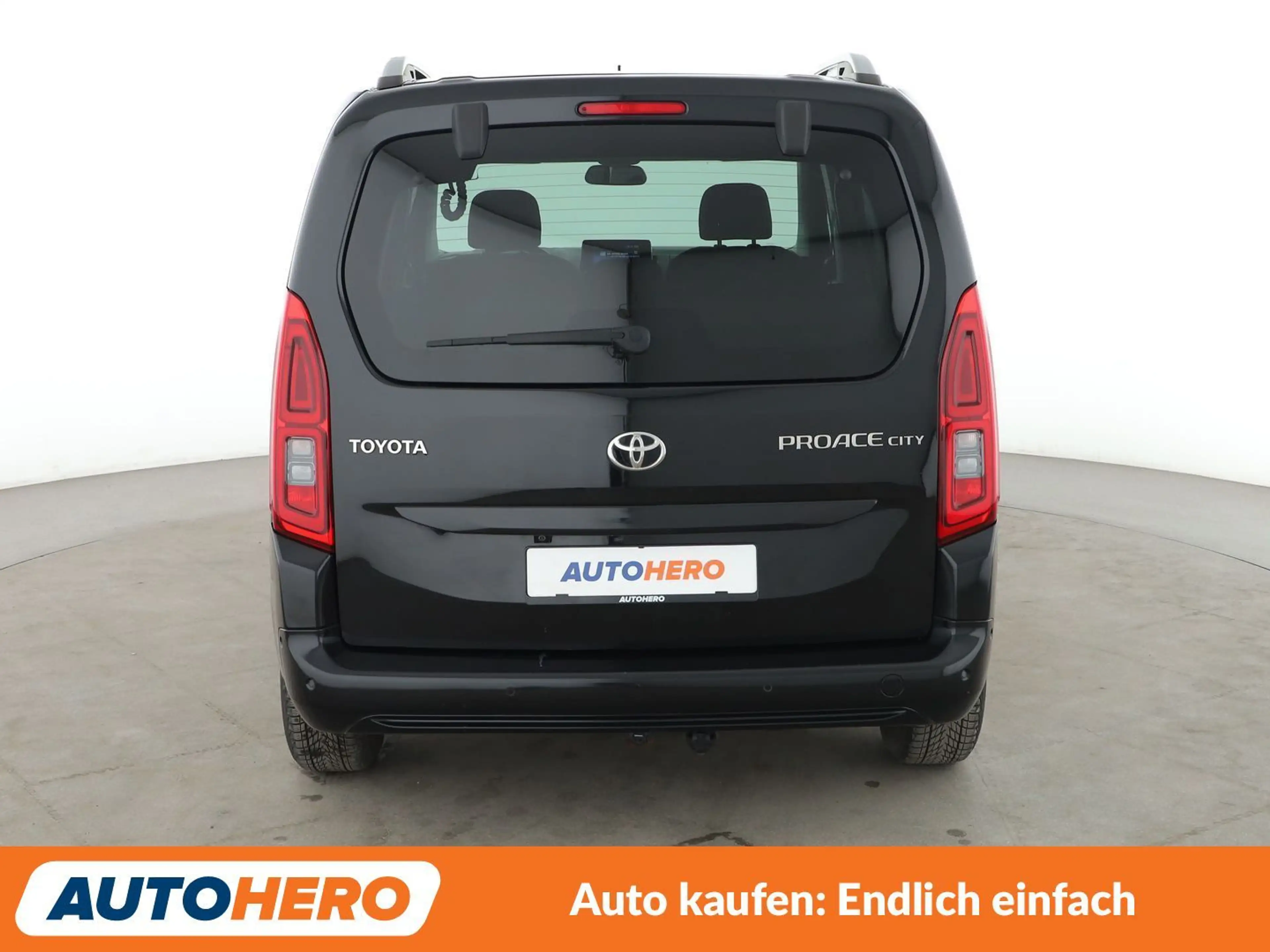Toyota Proace City 1.5 D-4D L1 Team D*NAVI*TEMPO*CAM*PDC*AHK* — photo 5