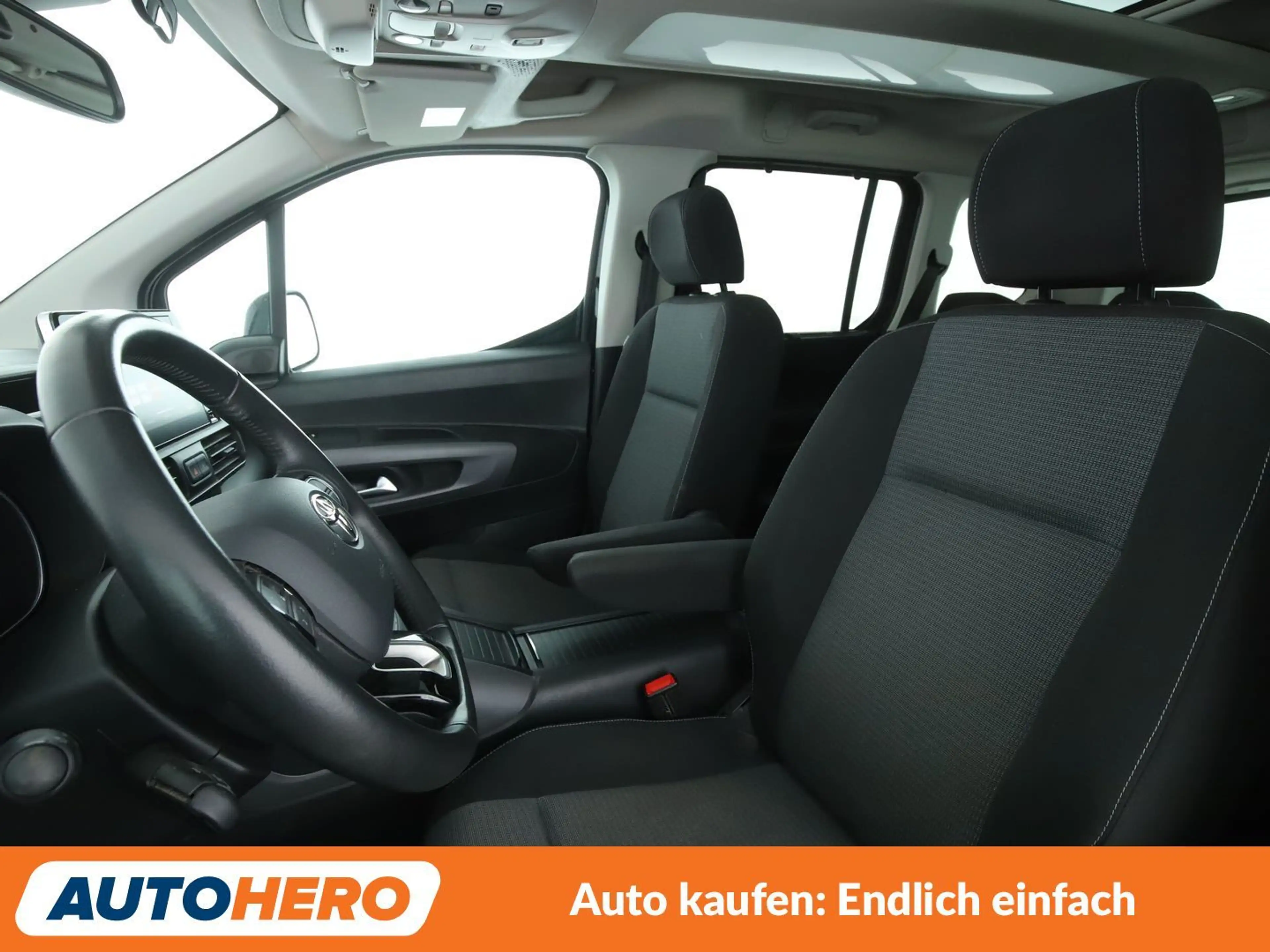Toyota Proace City 1.5 D-4D L1 Team D*NAVI*TEMPO*CAM*PDC*AHK* — photo 10