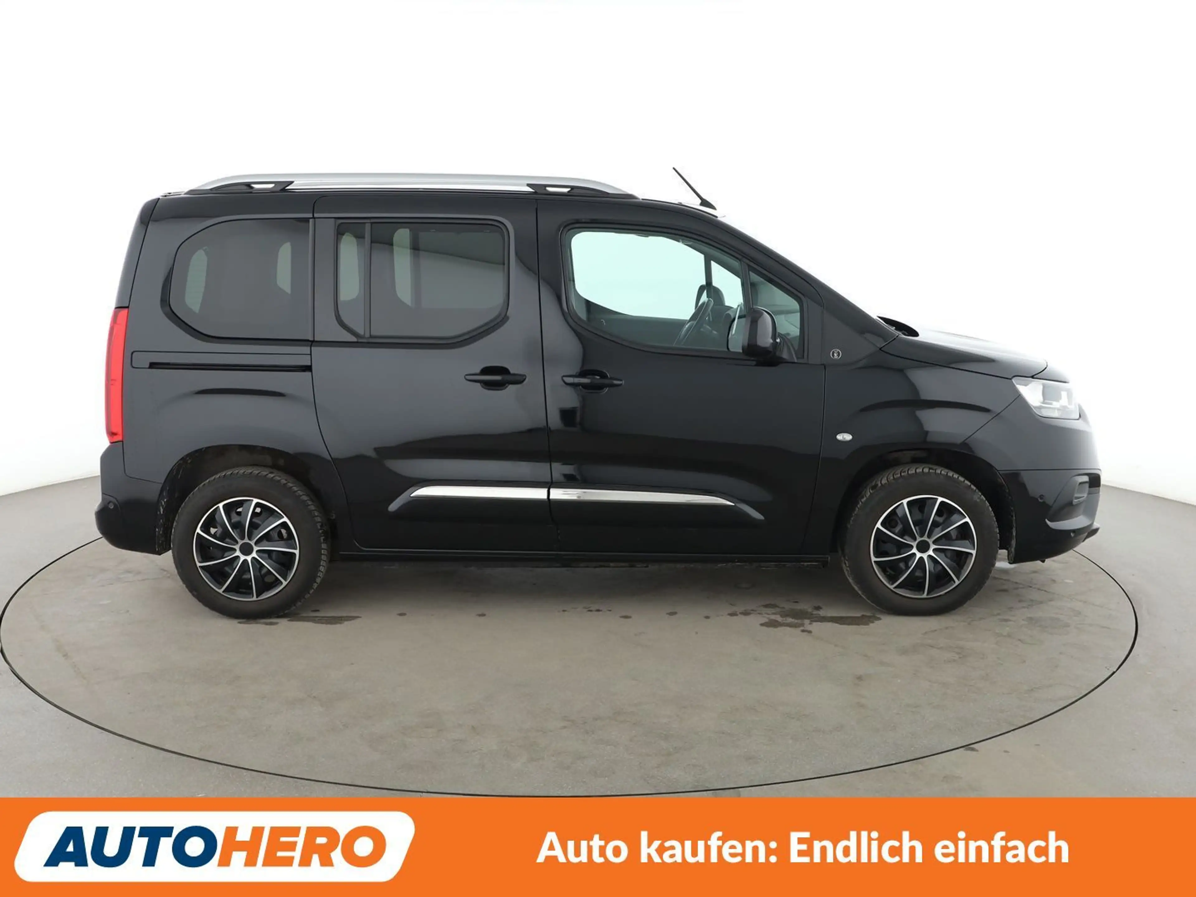 Toyota Proace City 1.5 D-4D L1 Team D*NAVI*TEMPO*CAM*PDC*AHK* — photo 7