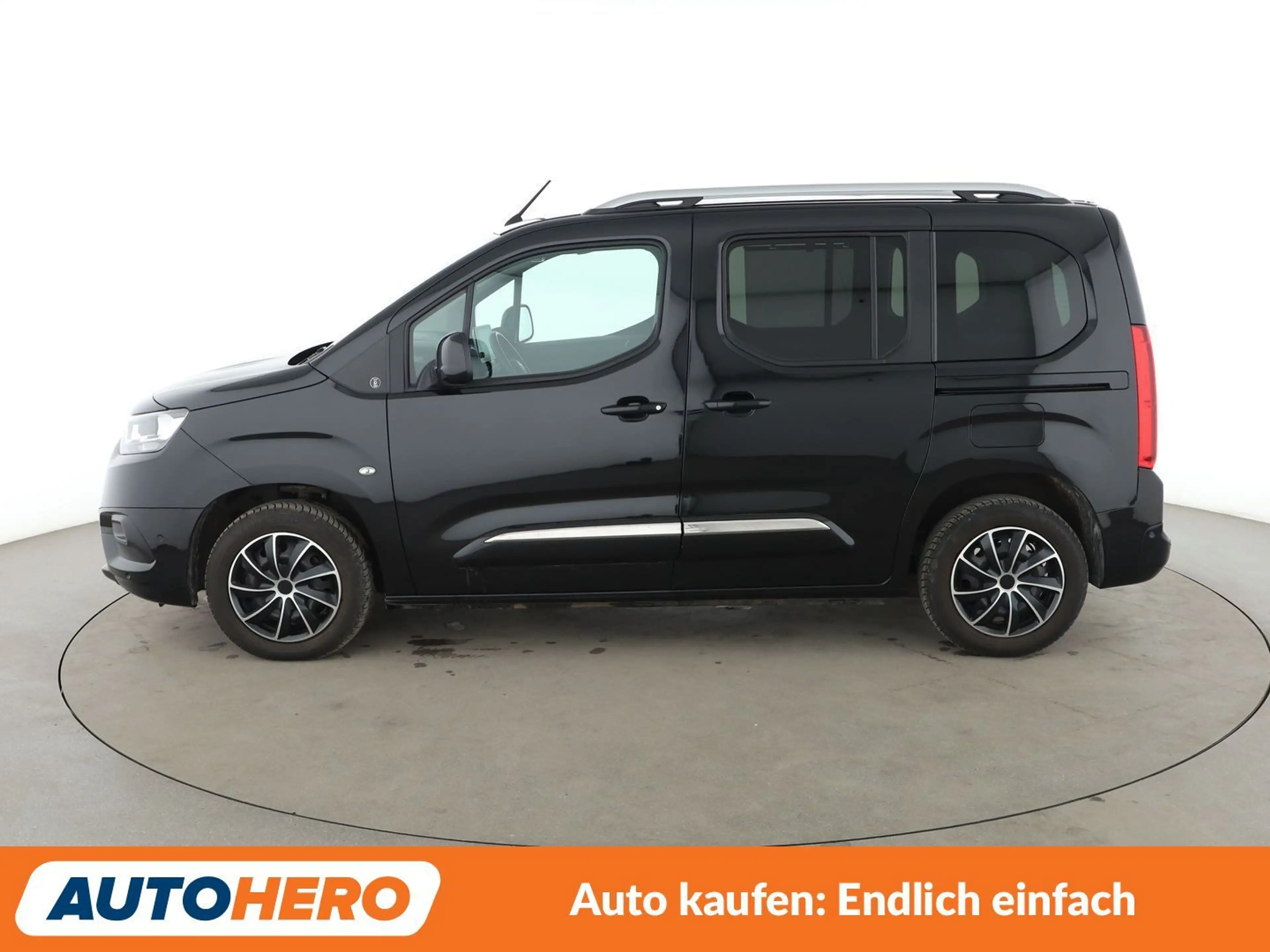 Toyota Proace City 1.5 D-4D L1 Team D*NAVI*TEMPO*CAM*PDC*AHK* — photo 3