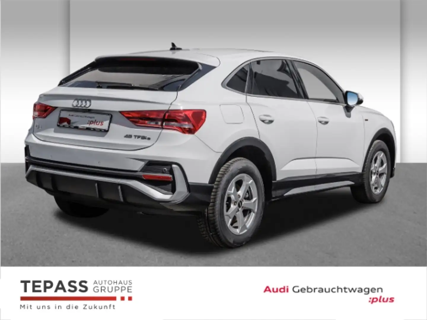 Audi Q3 Sportback 45 TFSI e S-TRONIC S LINE PANO NAVI MEMO White - 2