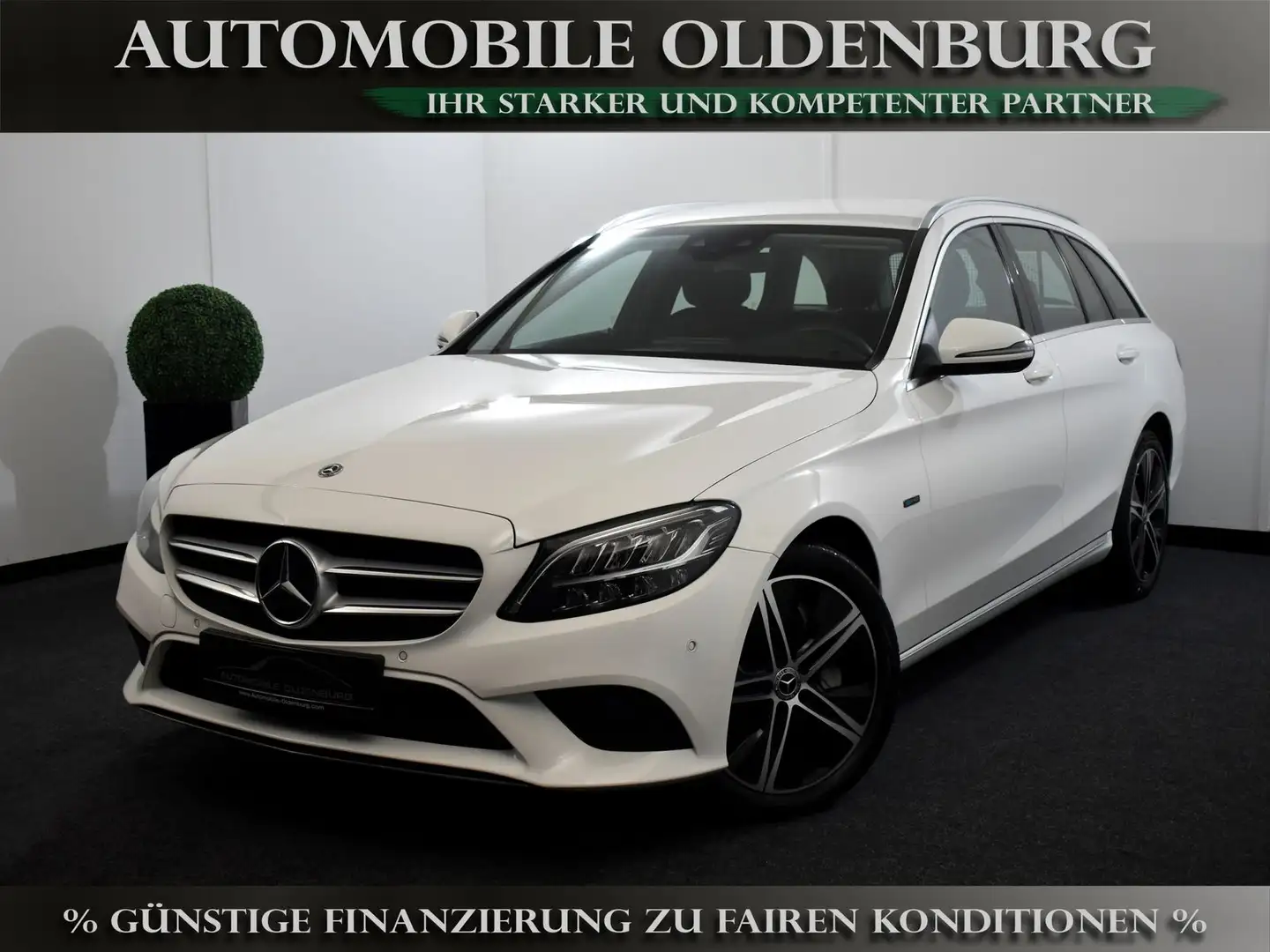Mercedes-Benz C 300 de T Avantgarde *Distro*AHK*Totw*Spur*LED* Blanc - 1