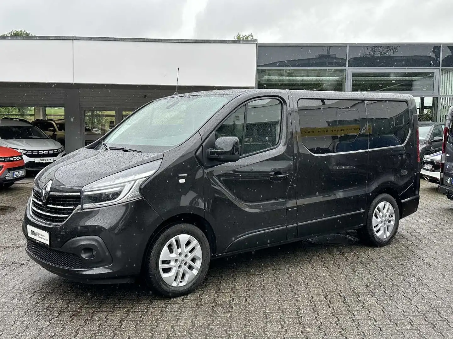 Renault Trafic SpaceClass DCi 170 EDC Escapade L1 Negro - 1