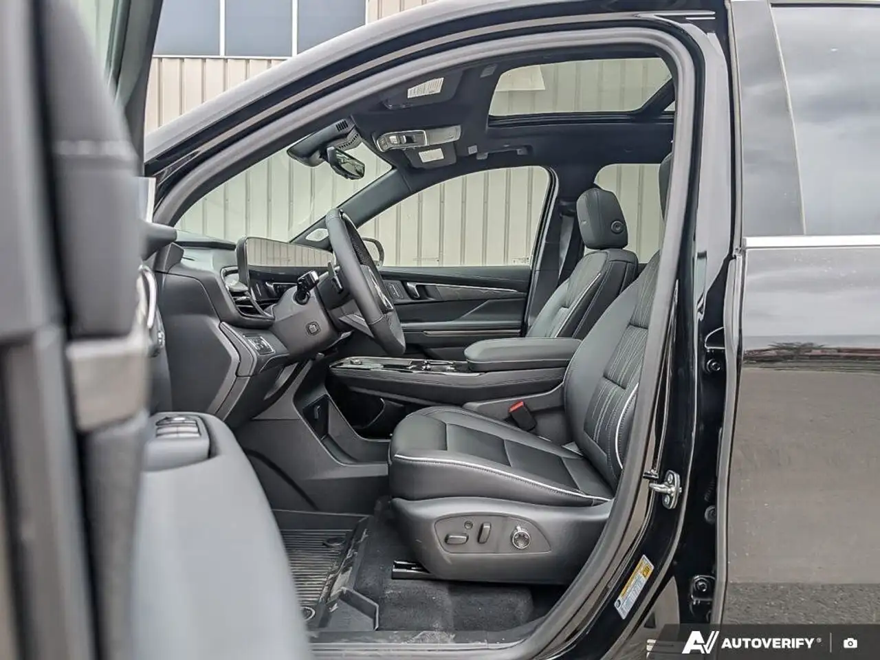 Buick Enclave снимка Buick Enclave