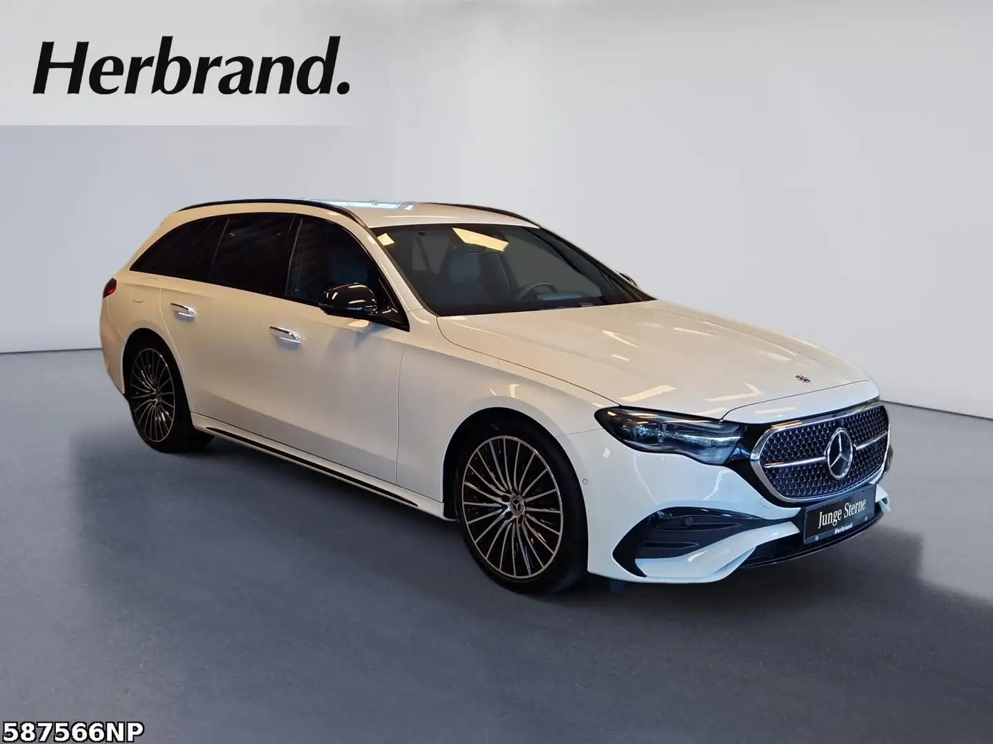 Mercedes-Benz E 220 d T AMG  DIGITAL DISTRONIC AHK NIGHT 360° Wit - 2