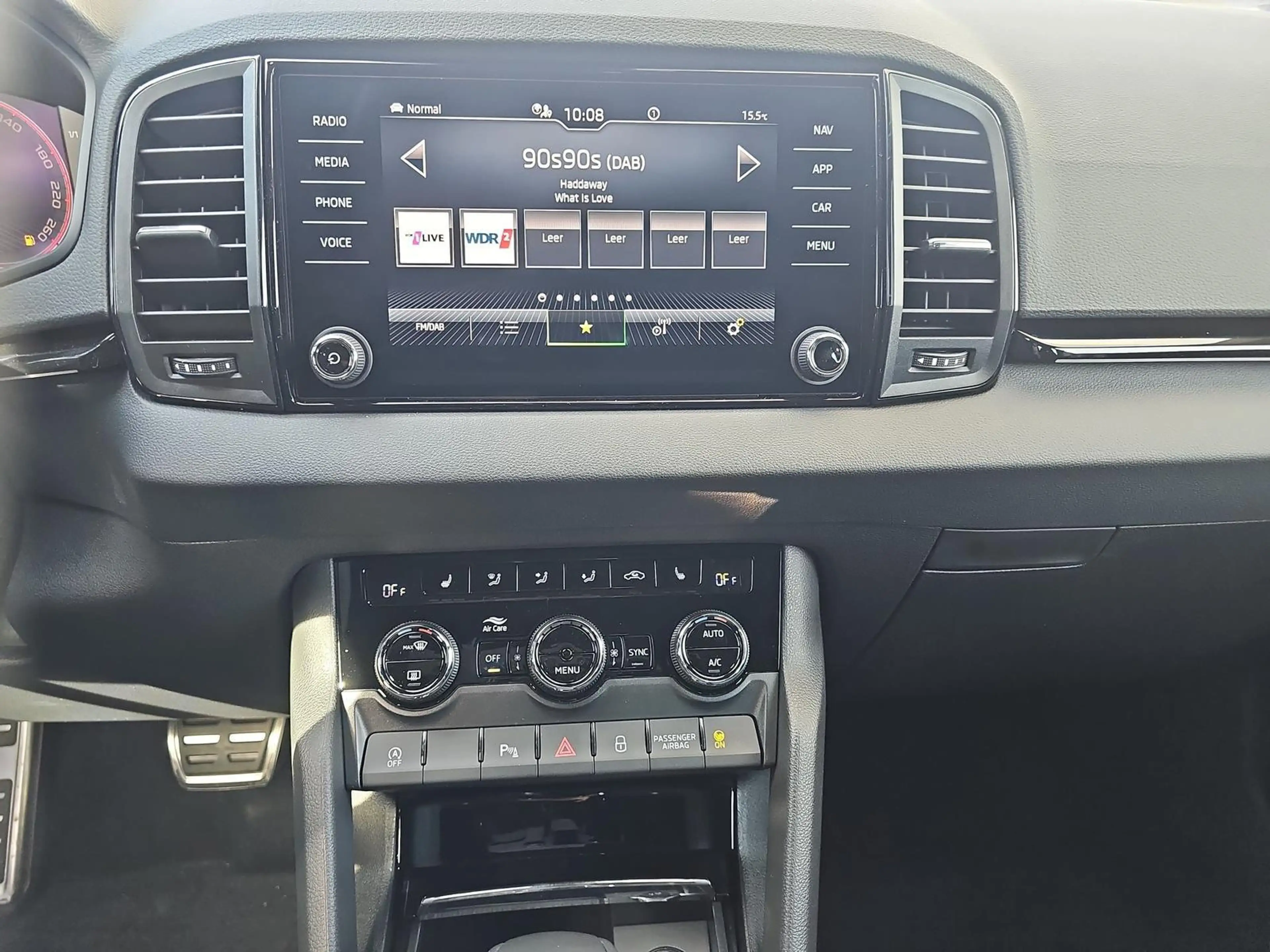 Skoda Karoq Sportline 1.5 TSI DSG 5J.Gar Kessy Matrix 110 k... — photo 12