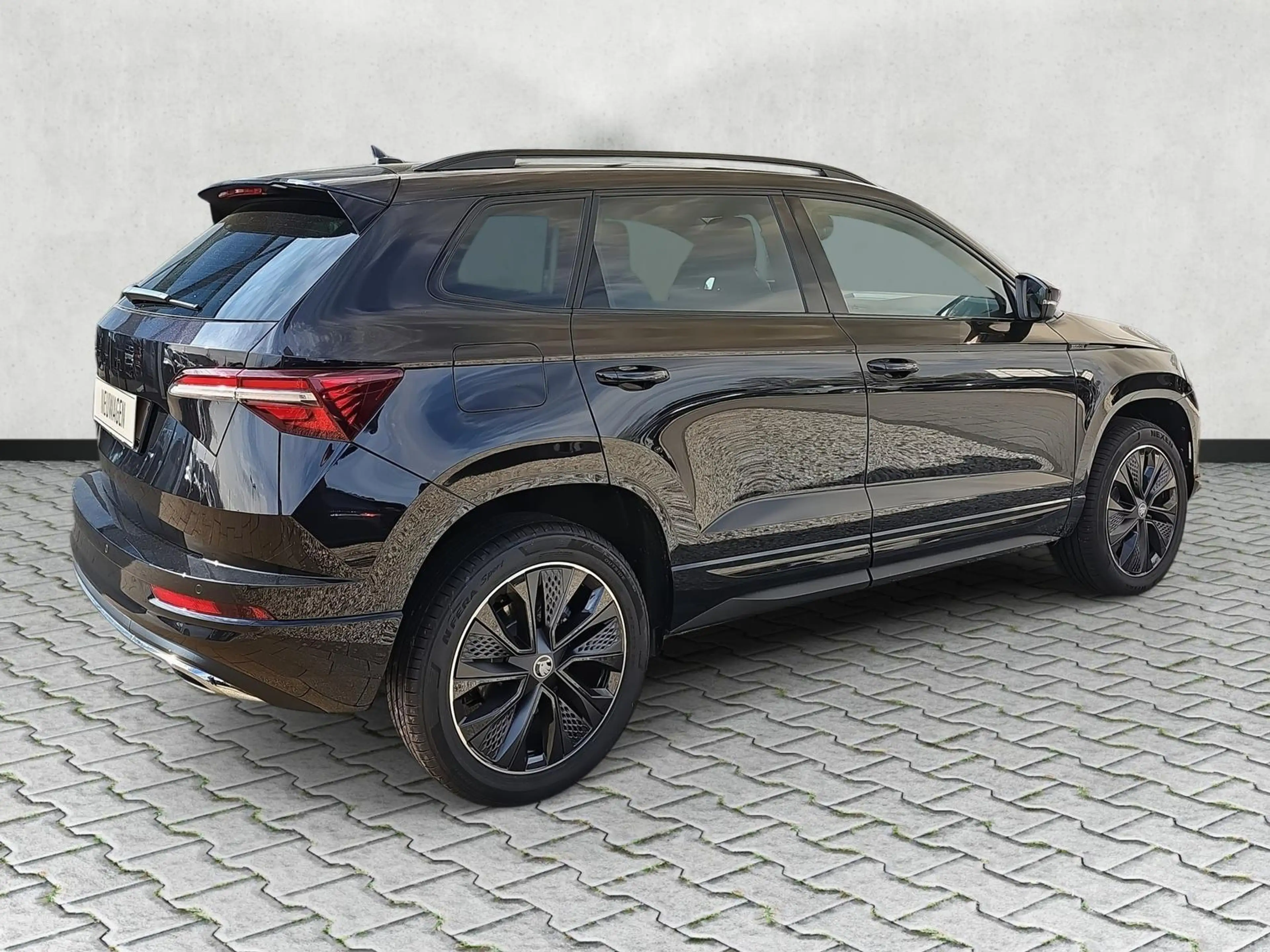 Skoda Karoq Sportline 1.5 TSI DSG 5J.Gar Kessy Matrix 110 k... — photo 7