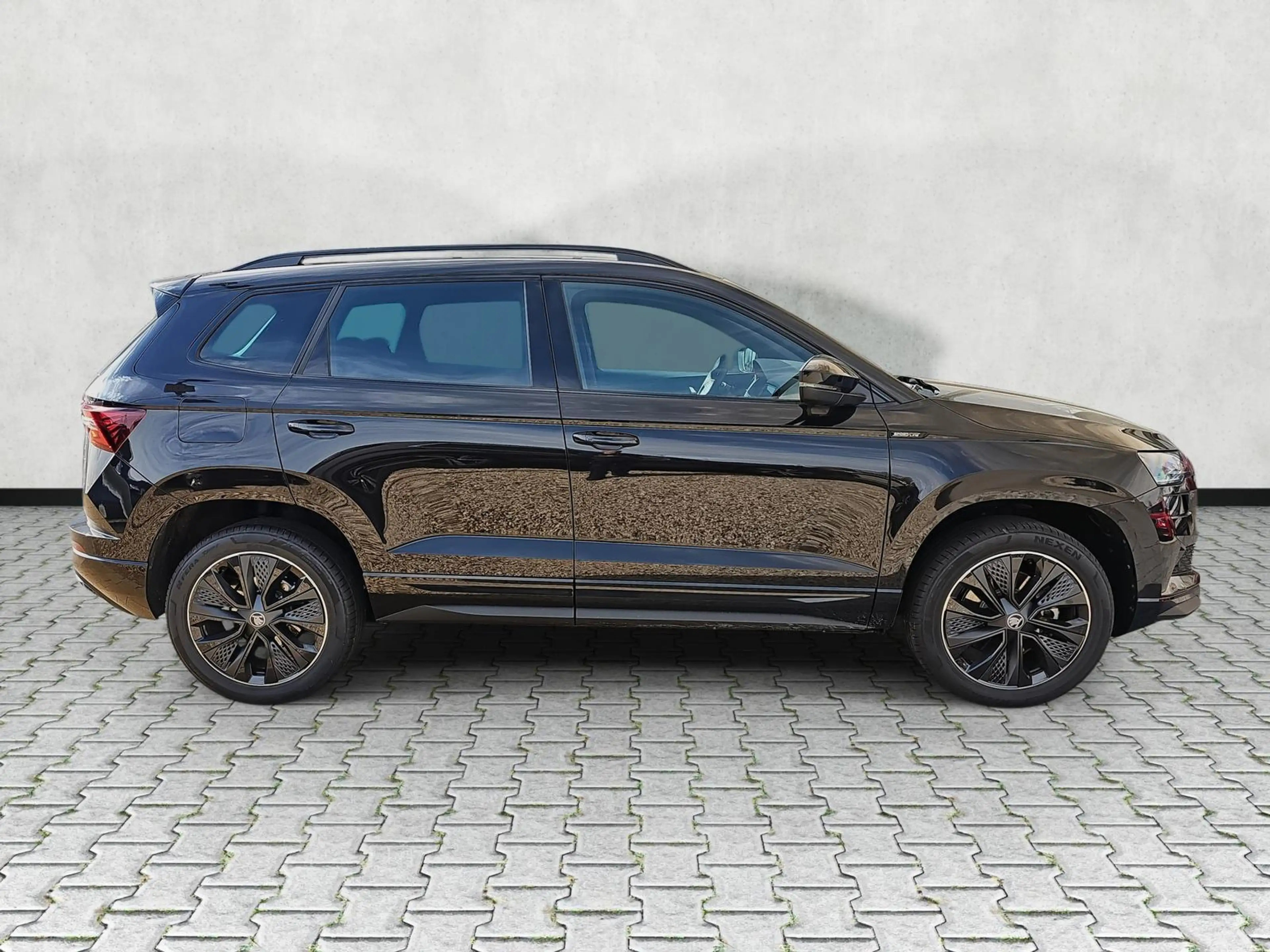 Skoda Karoq Sportline 1.5 TSI DSG 5J.Gar Kessy Matrix 110 k... — photo 8