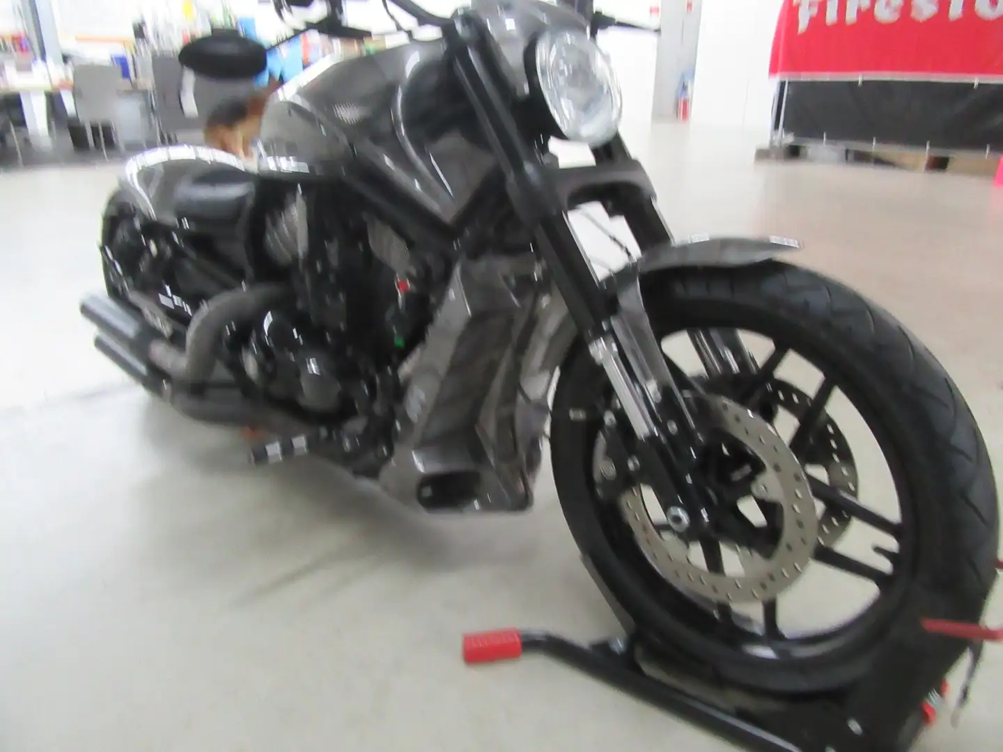 Harley-Davidson V-Rod EINZELSTÜCK, NUR 1.600 KM Сірий - 2