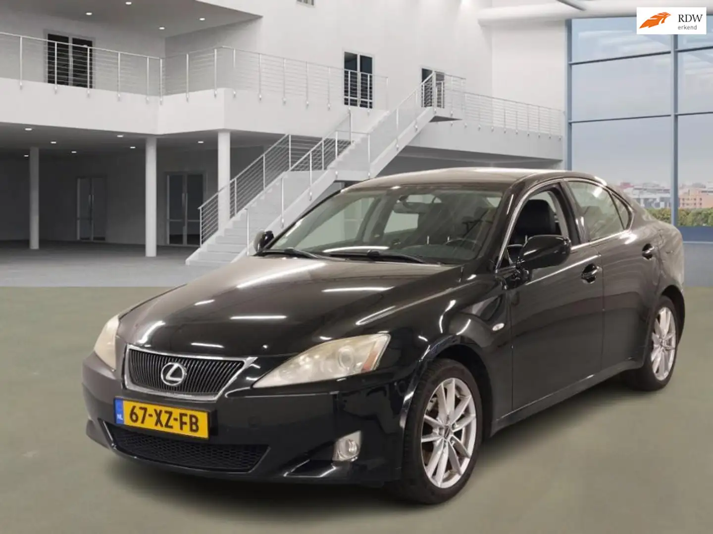 Lexus IS 220d Business PSENSOR LEDER CRUISE TREKHAAK 2 X SLEUTEL Zwart - 1