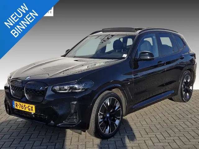 BMW iX3 High Executive 80 kWh NL-AUTO | TREKHAAK | LEDER |