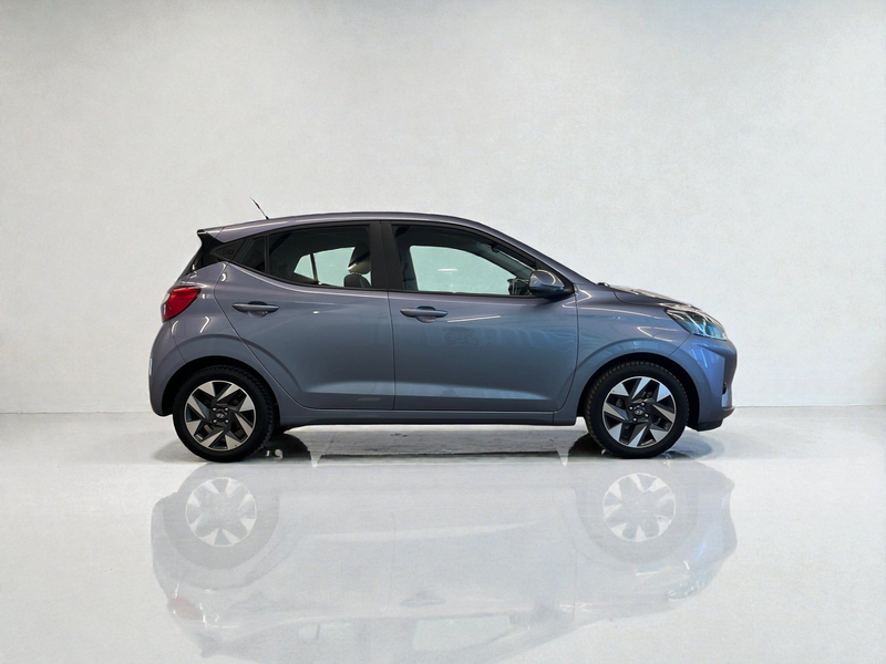 Hyundai i10 Automatik Jubel-BARPREIS *Alu*Navi*Rfkam*Klima — photo 7