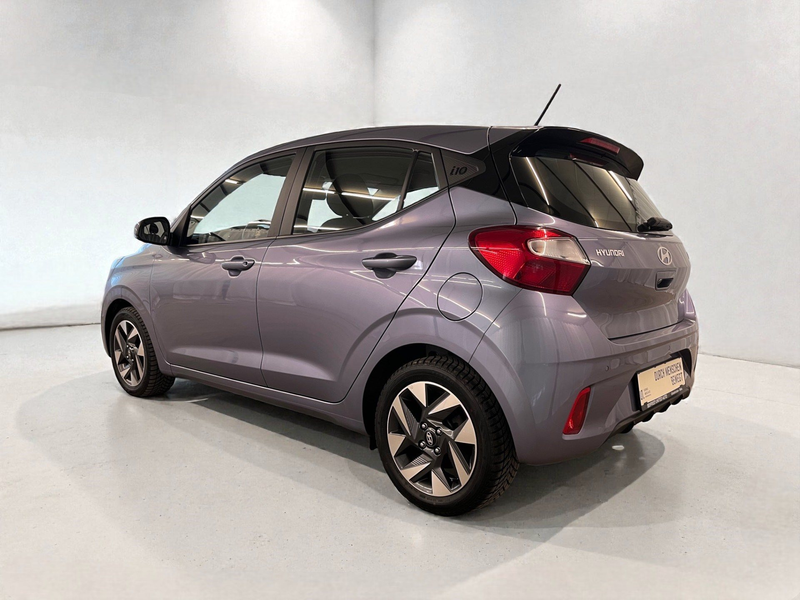 Hyundai i10 Automatik Jubel-BARPREIS *Alu*Navi*Rfkam*Klima — photo 4