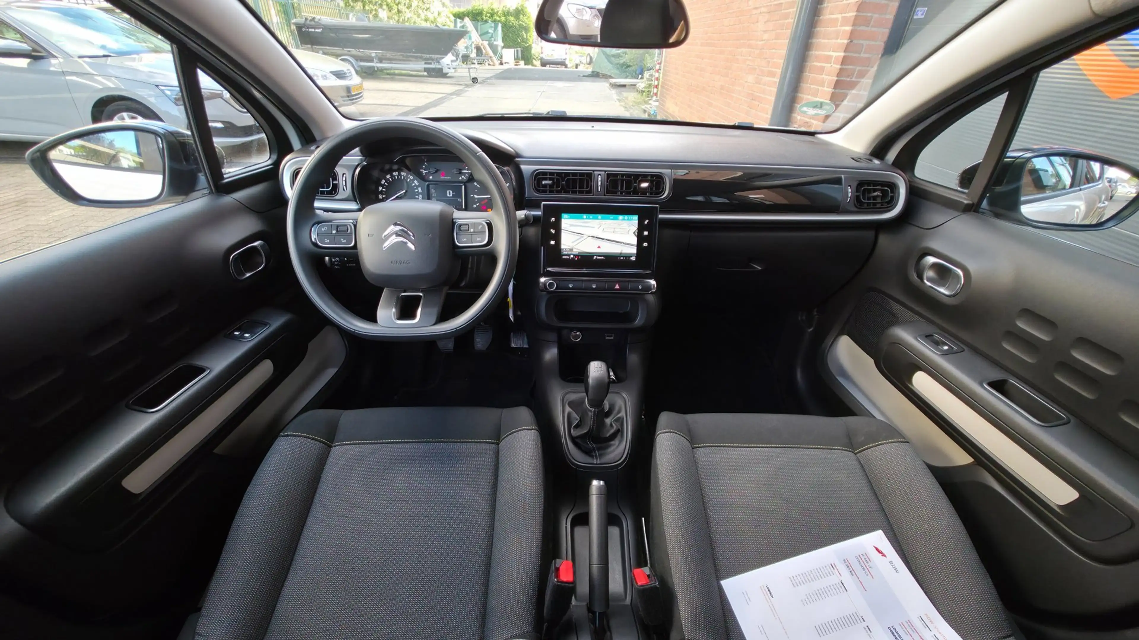 Citroen C3 1.2 PureTech S&S Feel Edition l Carplay l — photo 9