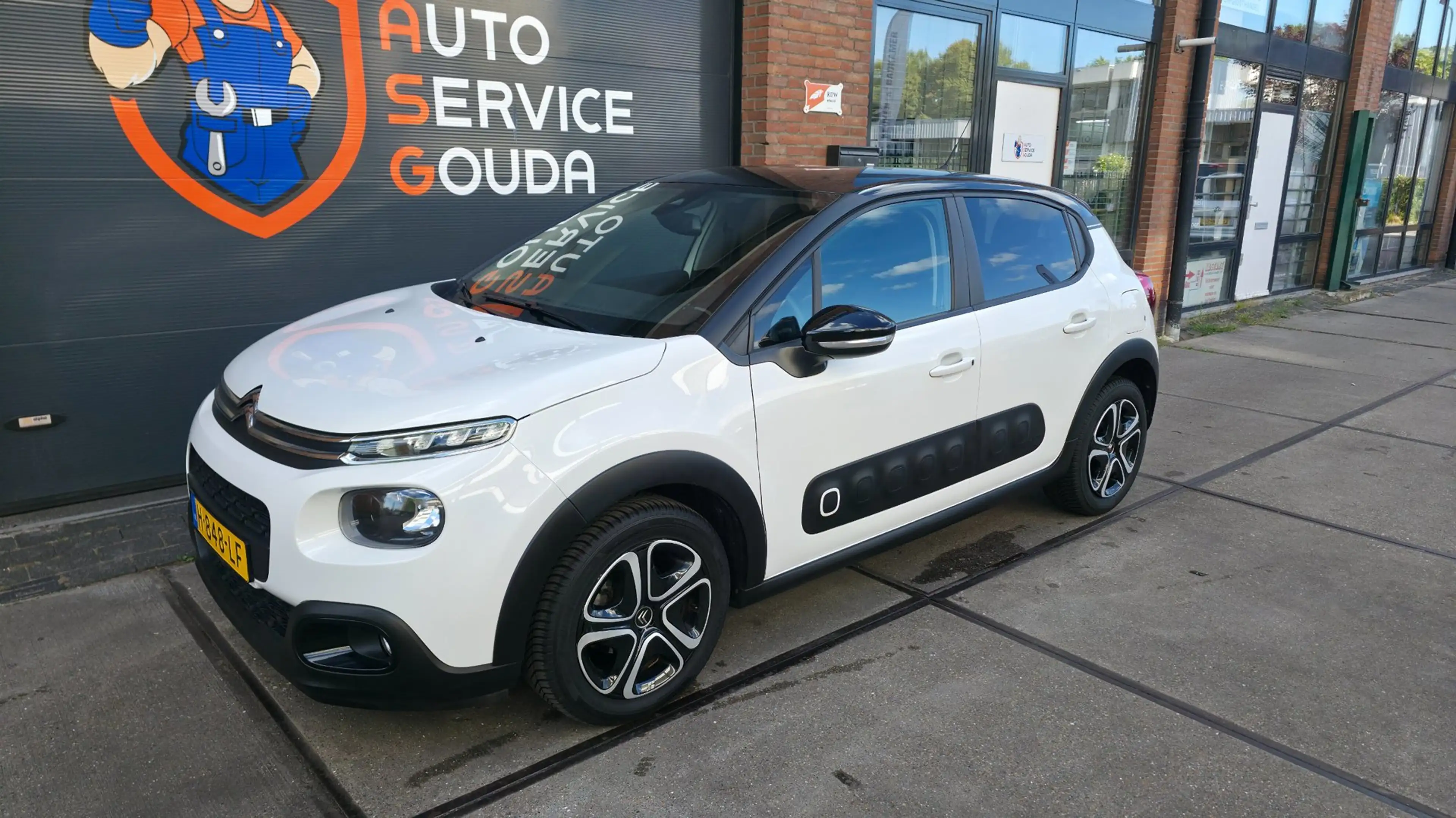 Citroen C3 1.2 PureTech S&S Feel Edition l Carplay l — photo 7