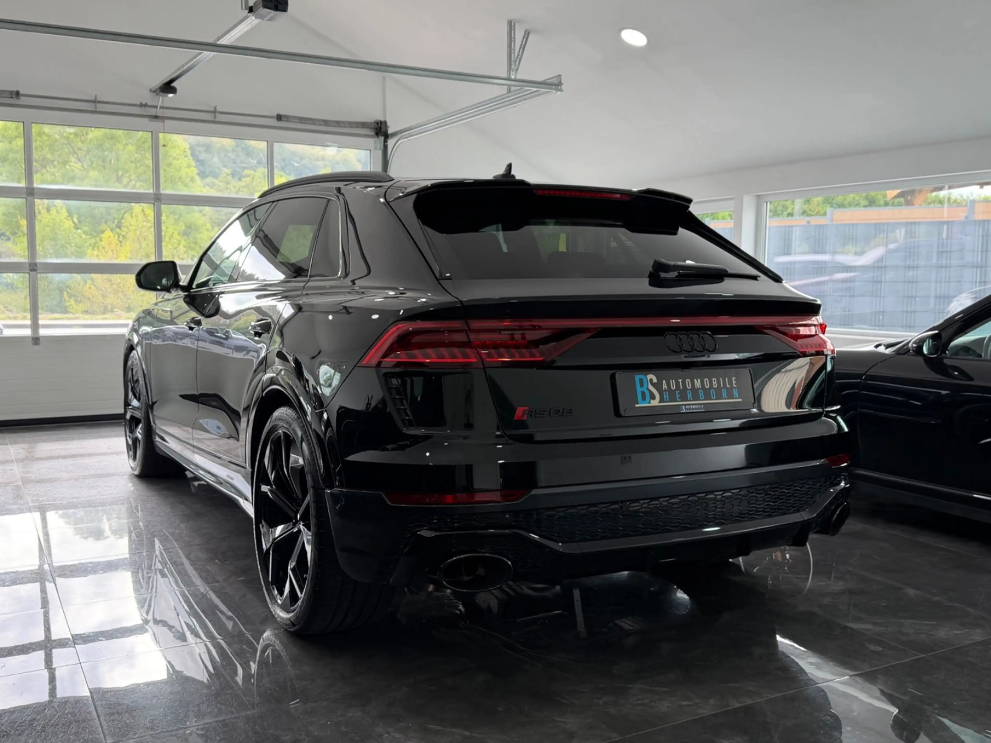 Audi RS Q8 4.0 TFSI quattro/Pano/360°/Dynamic+/305kmh — photo 7