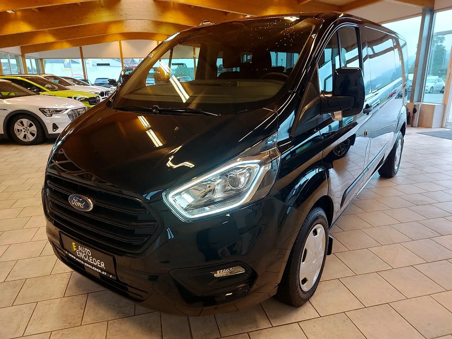 Ford Transit Custom Variobus 2,0 TDCI L2H1 320 Trend Aut. Noir - 1