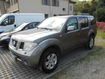 Pathfinder III 2005 2.5 dci SE